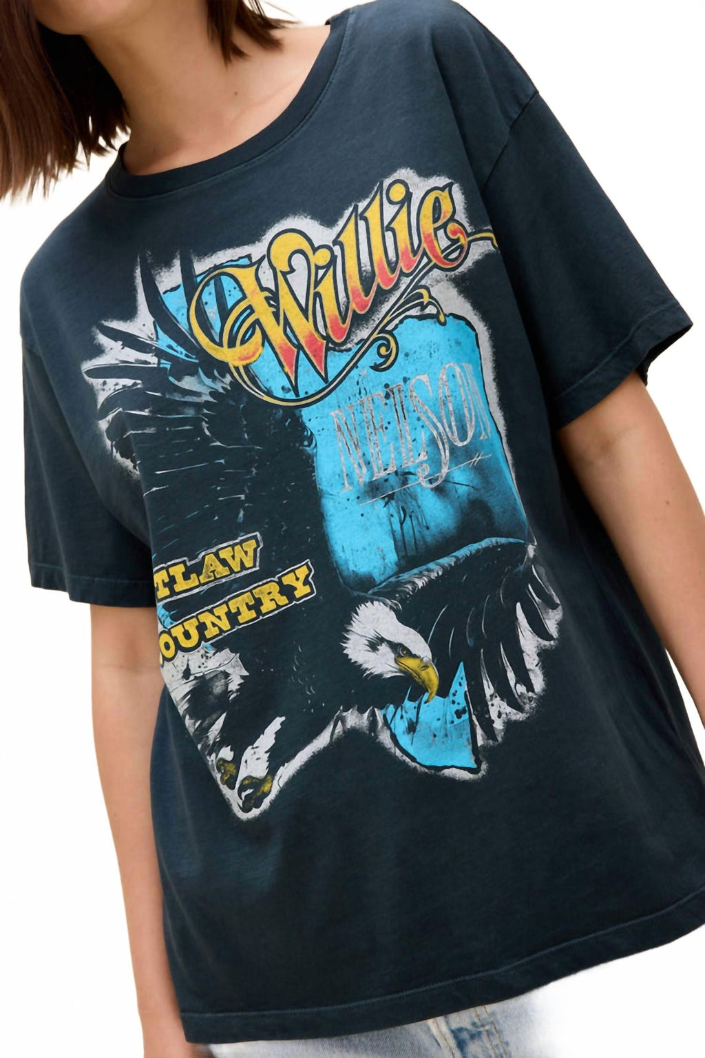 Willie Nelson Outlaw Country Tee In Vintage Black