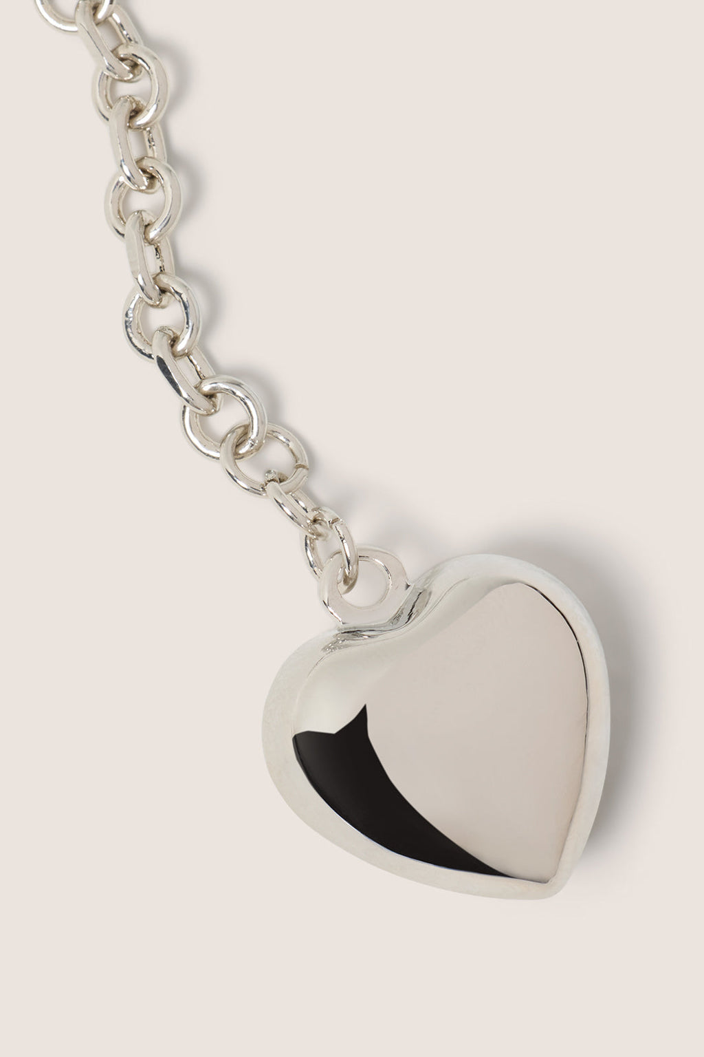 Women's Carina Mini Heart Necklace