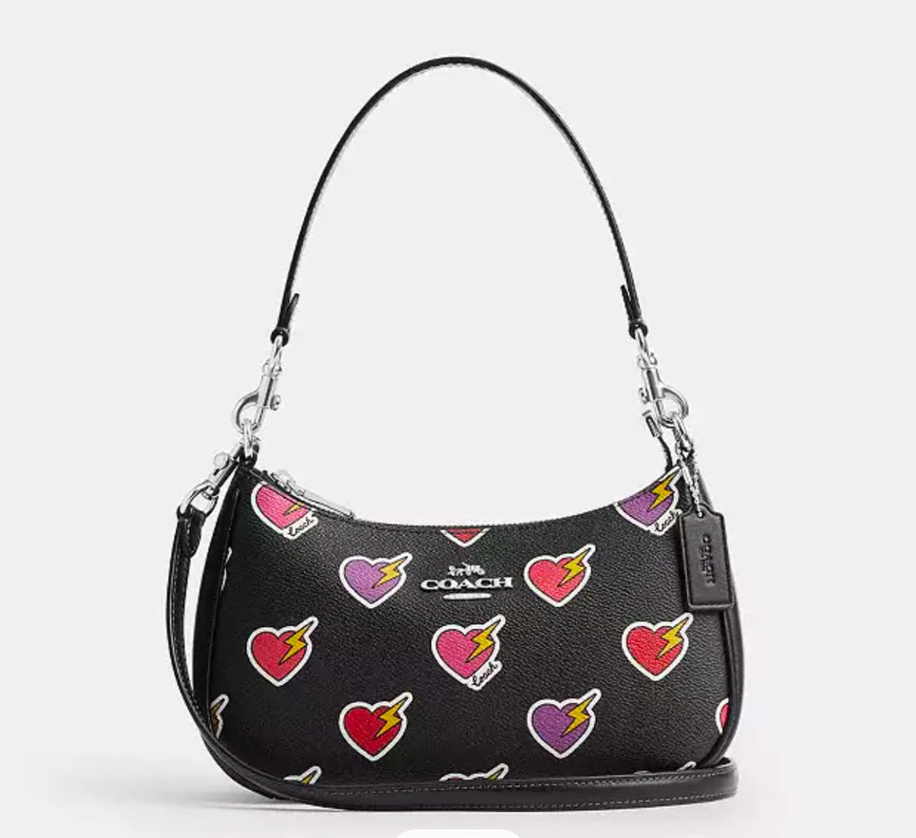 NWT Coach Teri Shoulder Bag With Heart Bolt Print