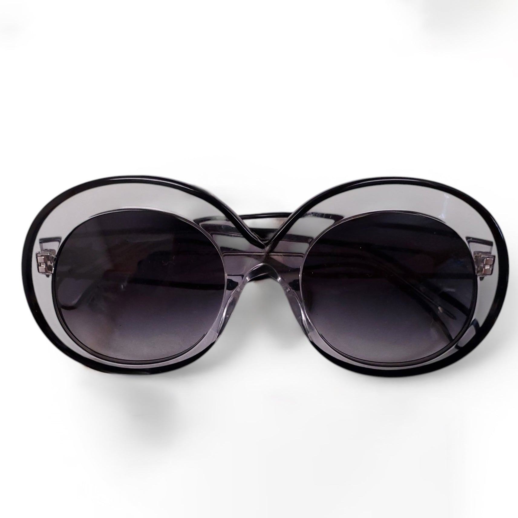 ALAÏA BLACK AND CLEAR CONTRAST LUCITE SUNGLASSES