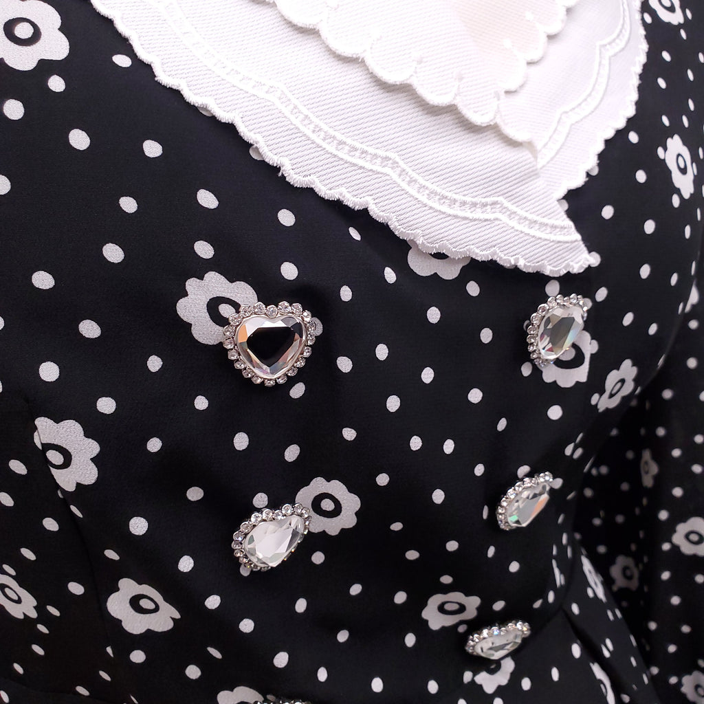 ALESSANDRA RICH BLACK AND WHITE POLKA DOT FLORAL DRESS WITH COLLAR AND HEART BUTTONS - SIZE 44