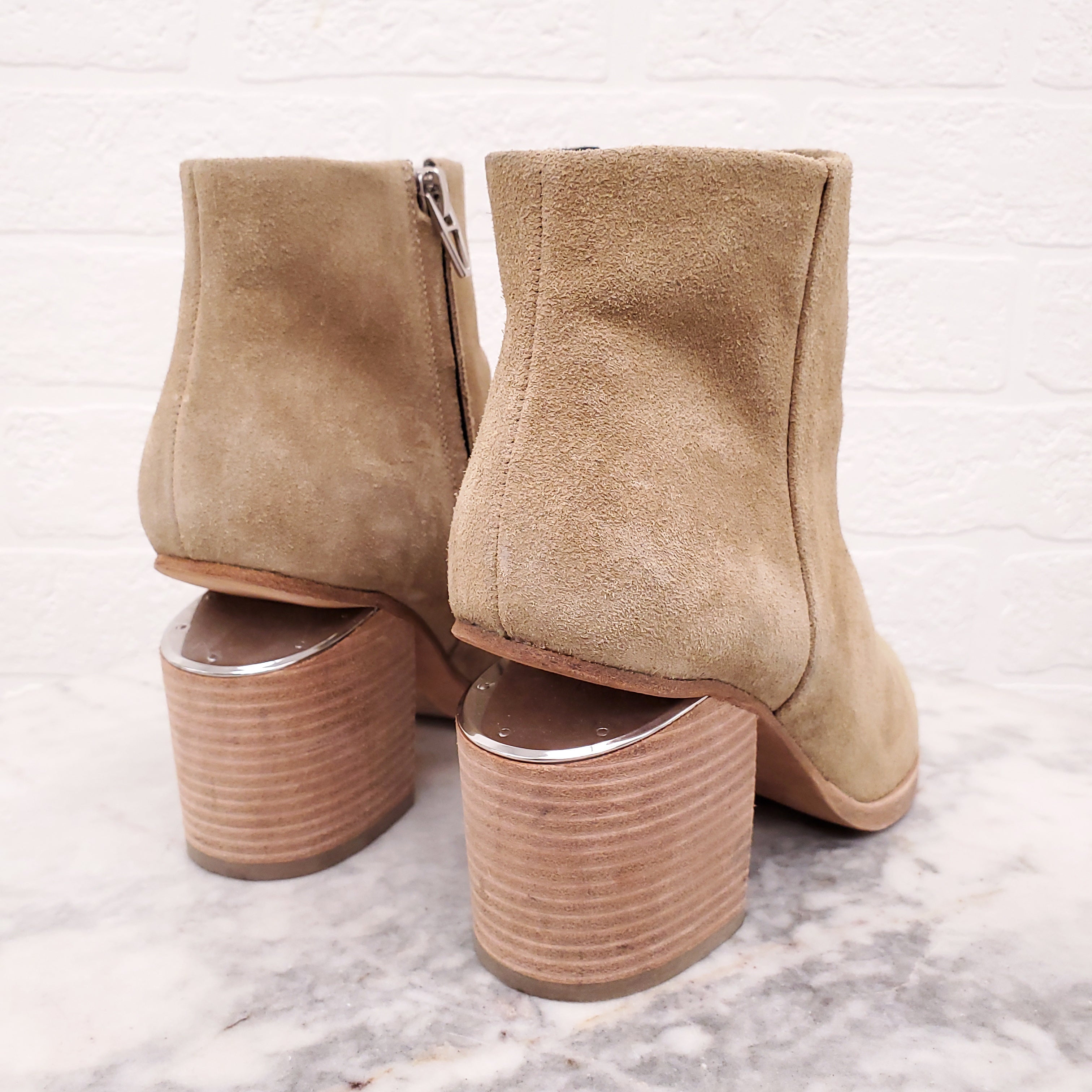 ALEXANDER WANG NUDE SUEDE BOOTIES WITH BLOCK HEEL - SIZE 37