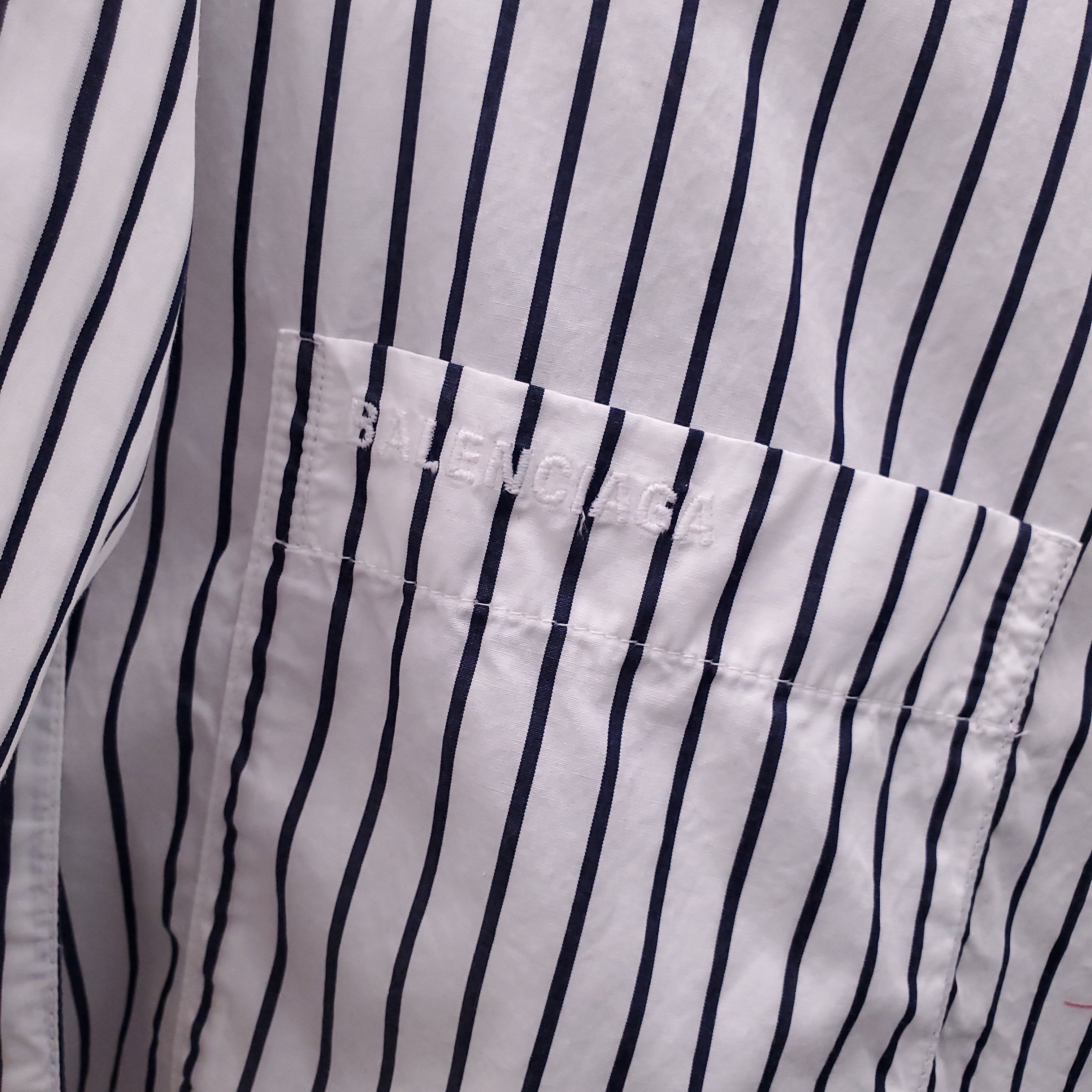 BALENCIAGA STRIPED OVERSZIED BLOUSE - SIZE 36