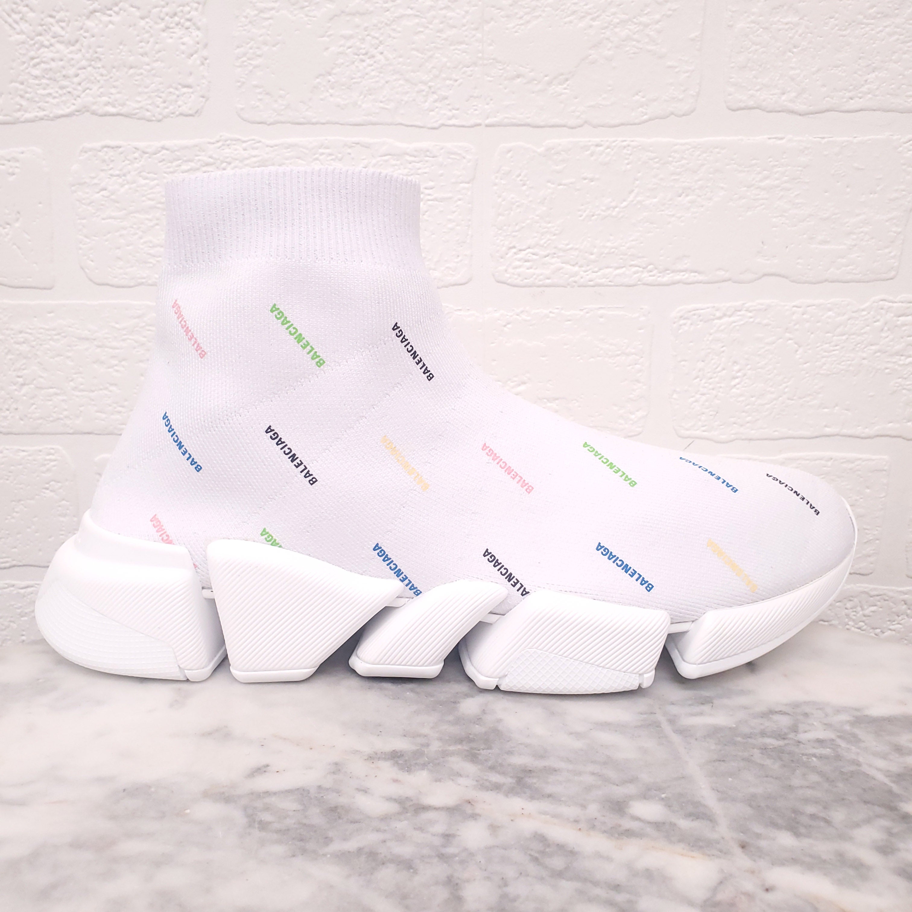 BALENCIAGA WHITE SNEAKERS - SIZE 41