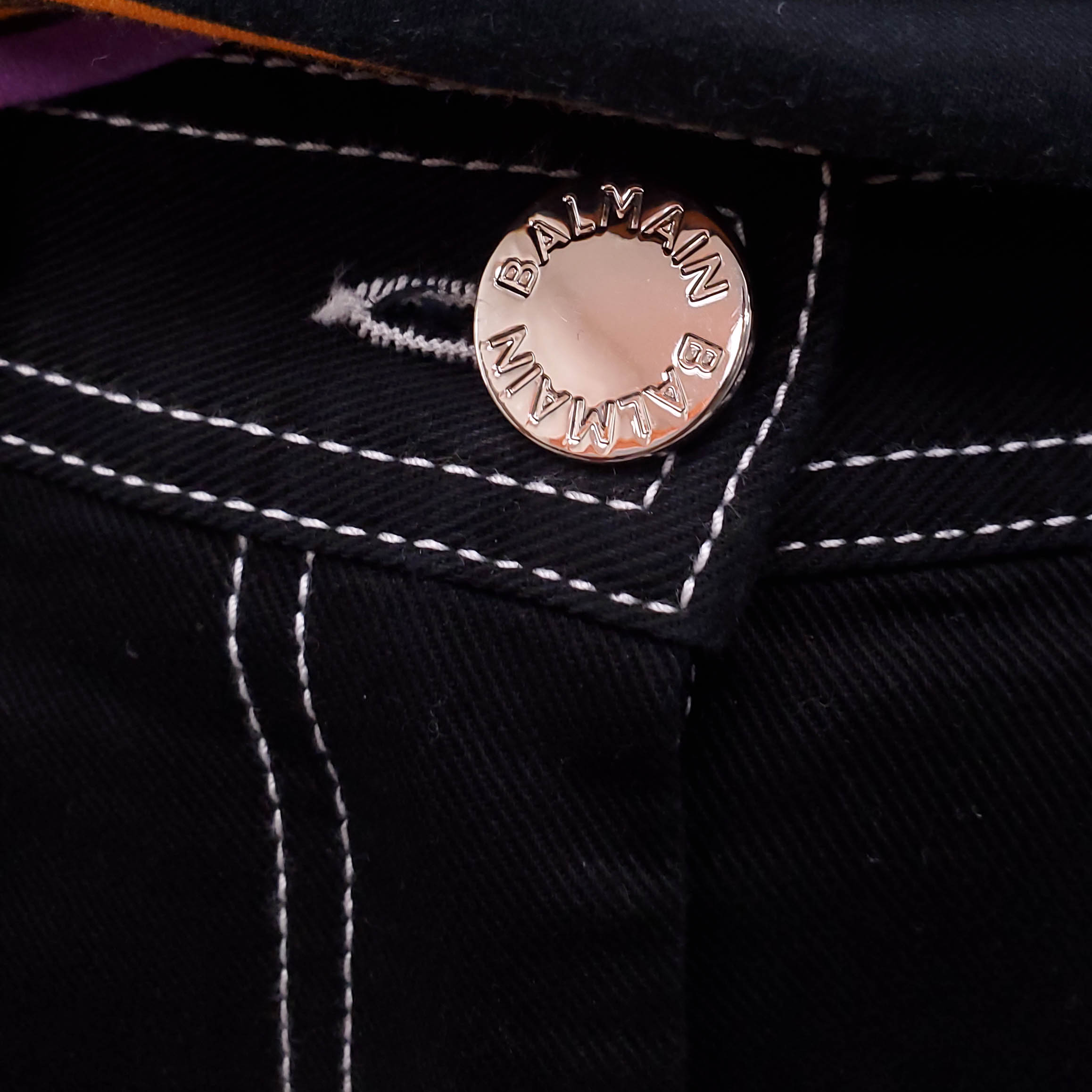 BALMAIN BLACK DENIM PANTS WITH WHITE STITCHING - SIZE 42