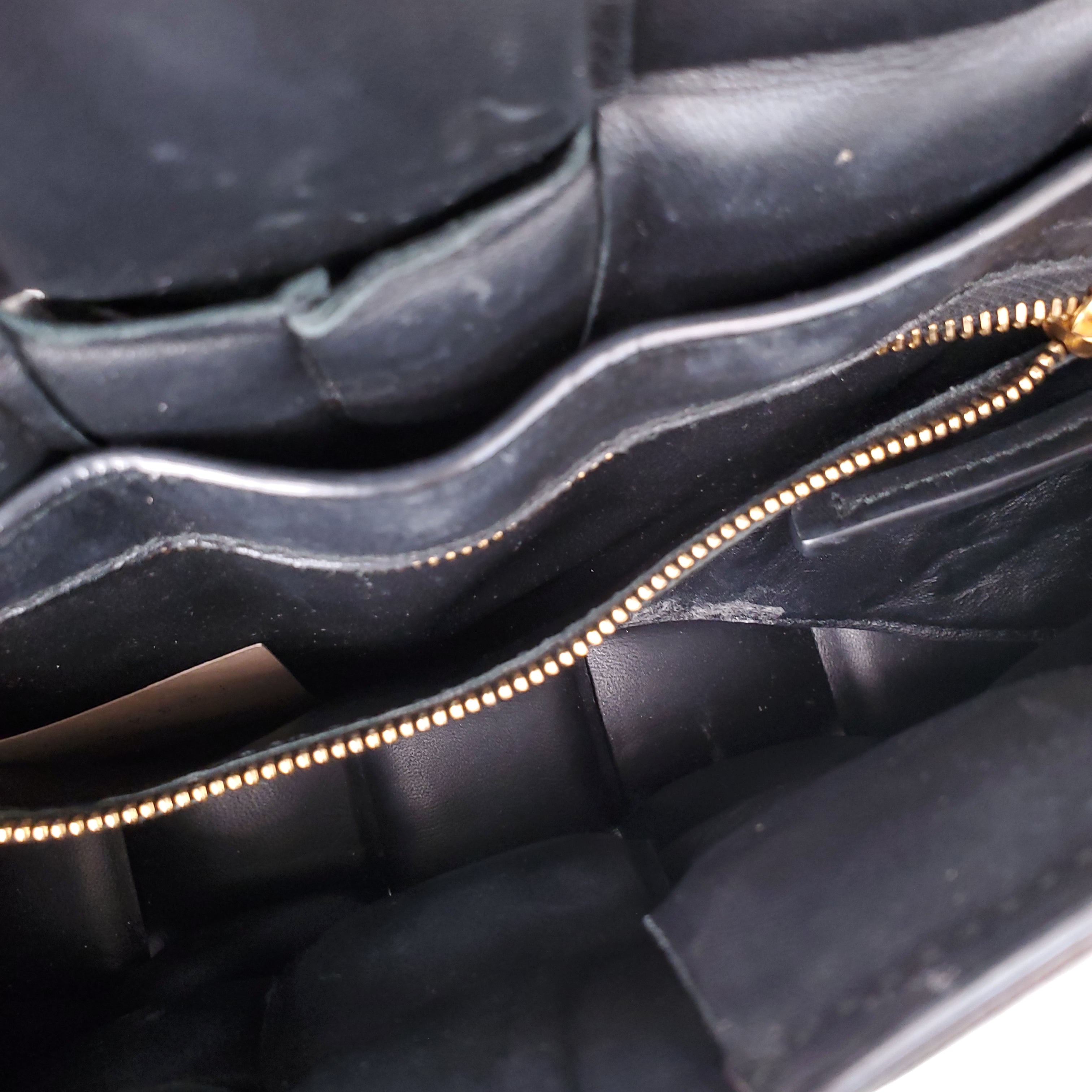 BOTTEGA VENETA BLACK PADDED CASSETTE BAG