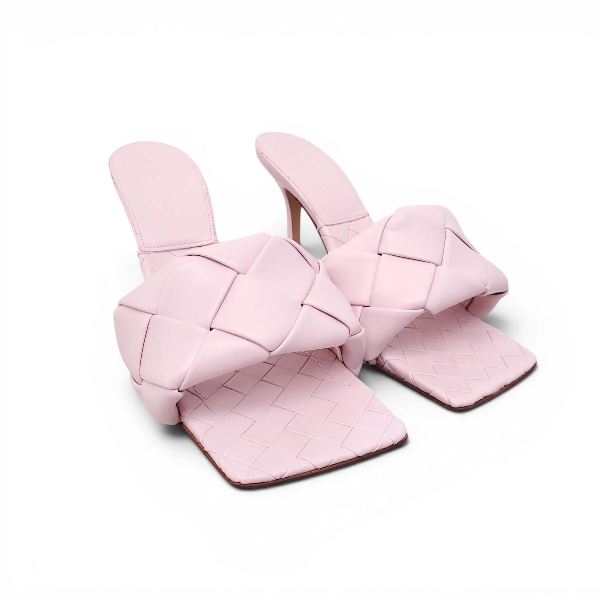 BOTTEGA VENETA BLUSH PINK BRAIDED HEELS - SIZE 40