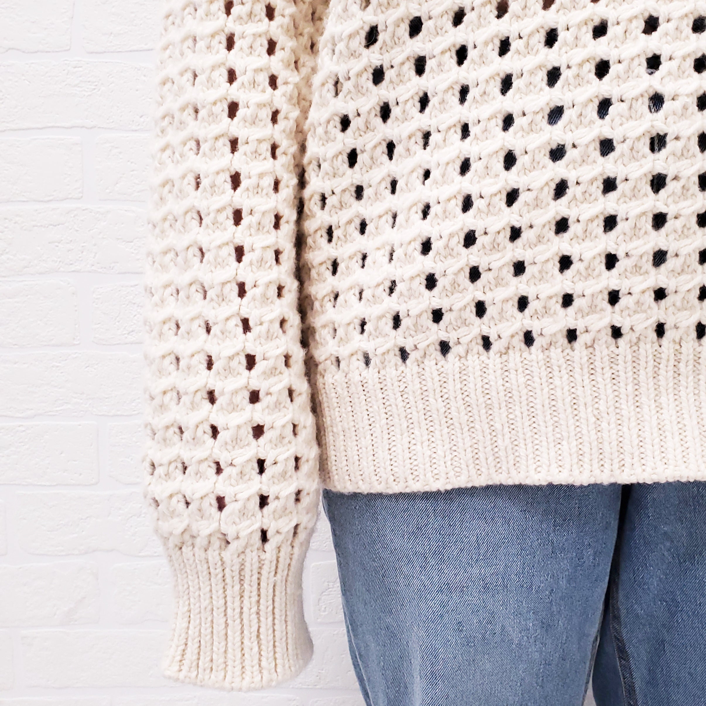BOTTEGA VENETA CREAM WOOL OPEN CABLE KNIT SWEATER WITH GREEN STITCHING - SIZE M