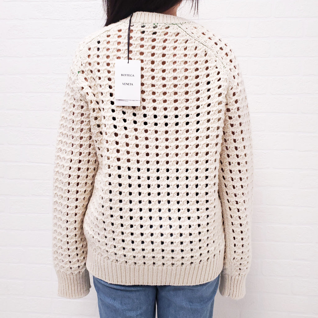 BOTTEGA VENETA CREAM WOOL OPEN CABLE KNIT SWEATER WITH GREEN STITCHING - SIZE M