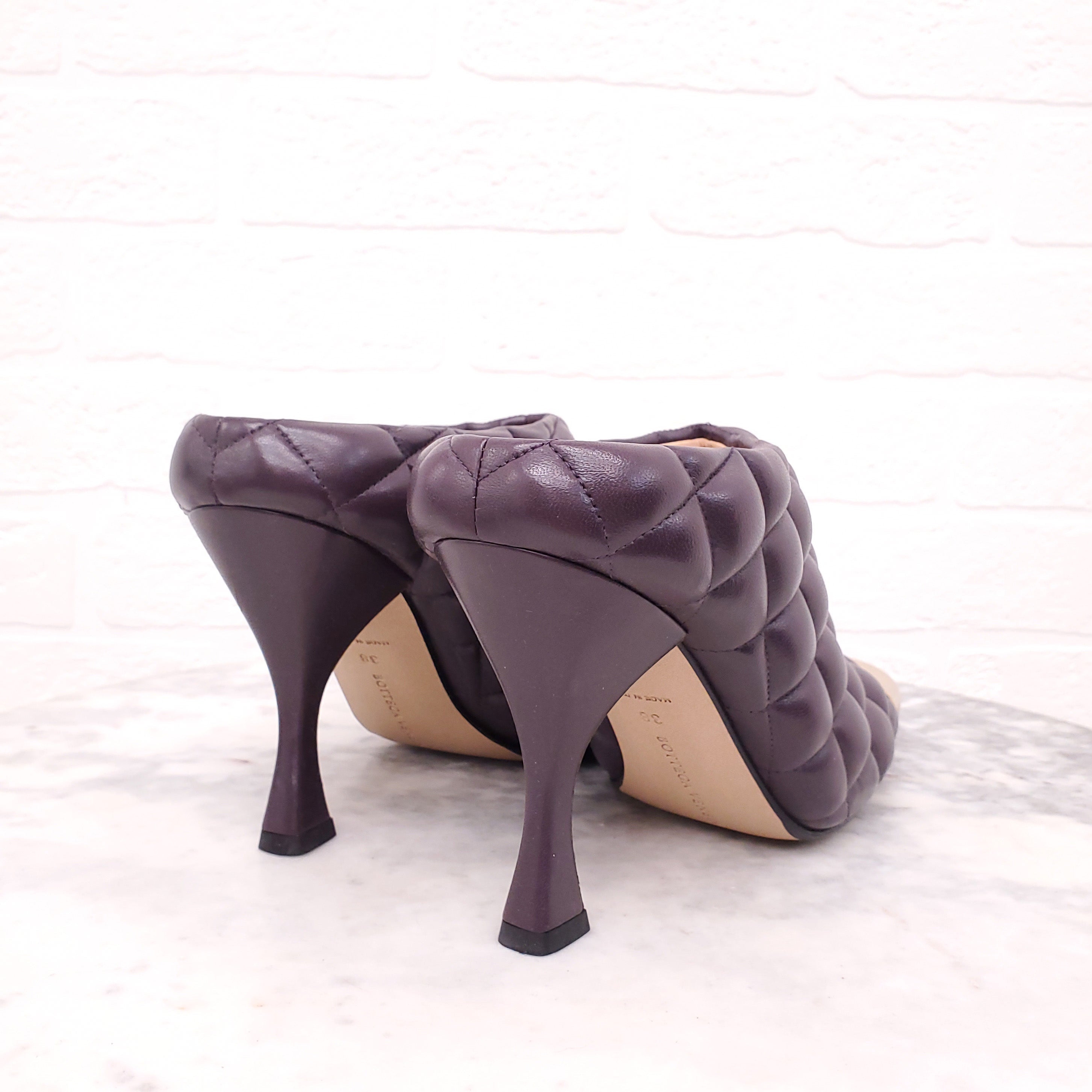 BOTTEGA VENETA PLUM STITCHED 'MATELASSE' PUMP - SIZE 38