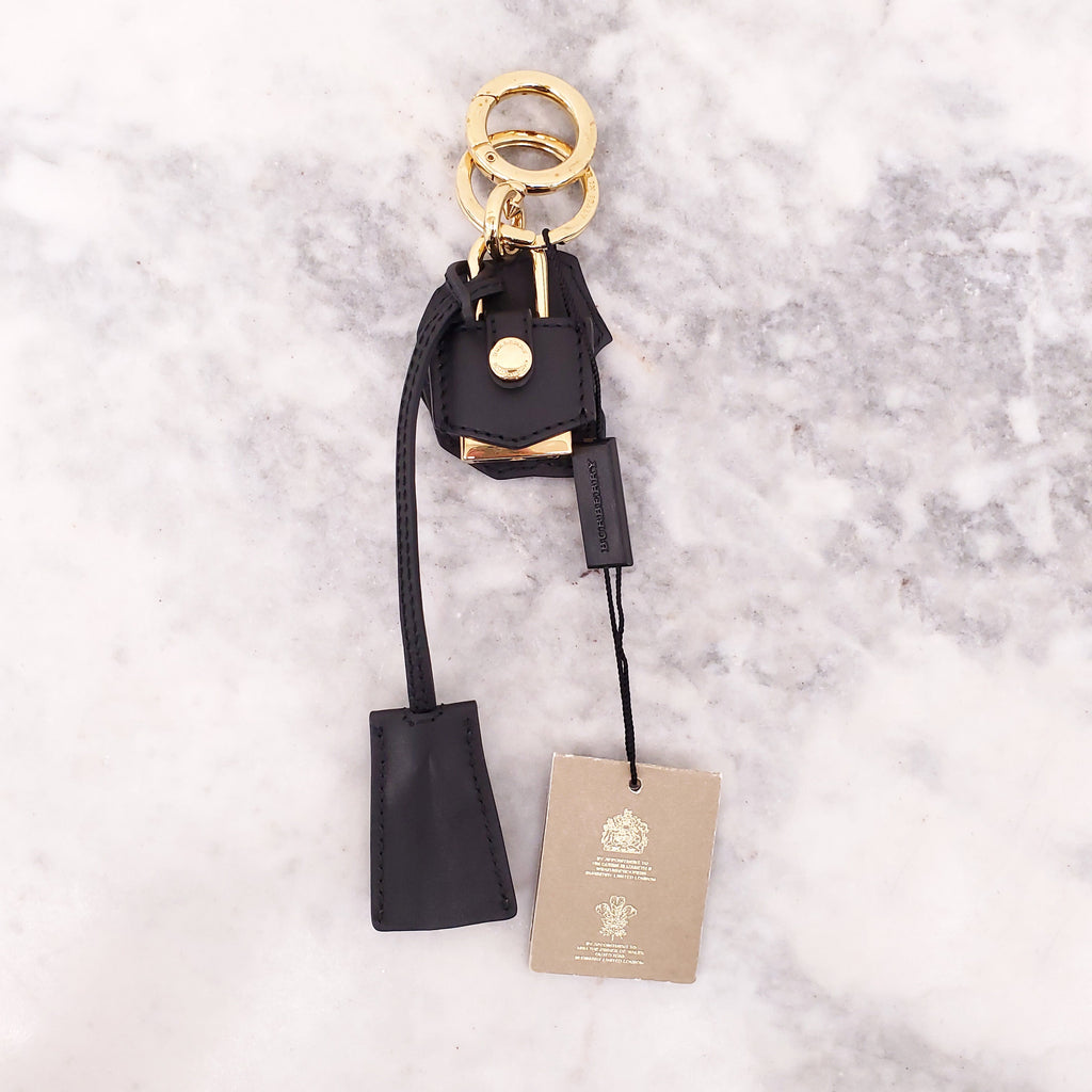 BURBERRY BLACK LEATHER ‘PALLAS HELMET’ KEYCHAIN