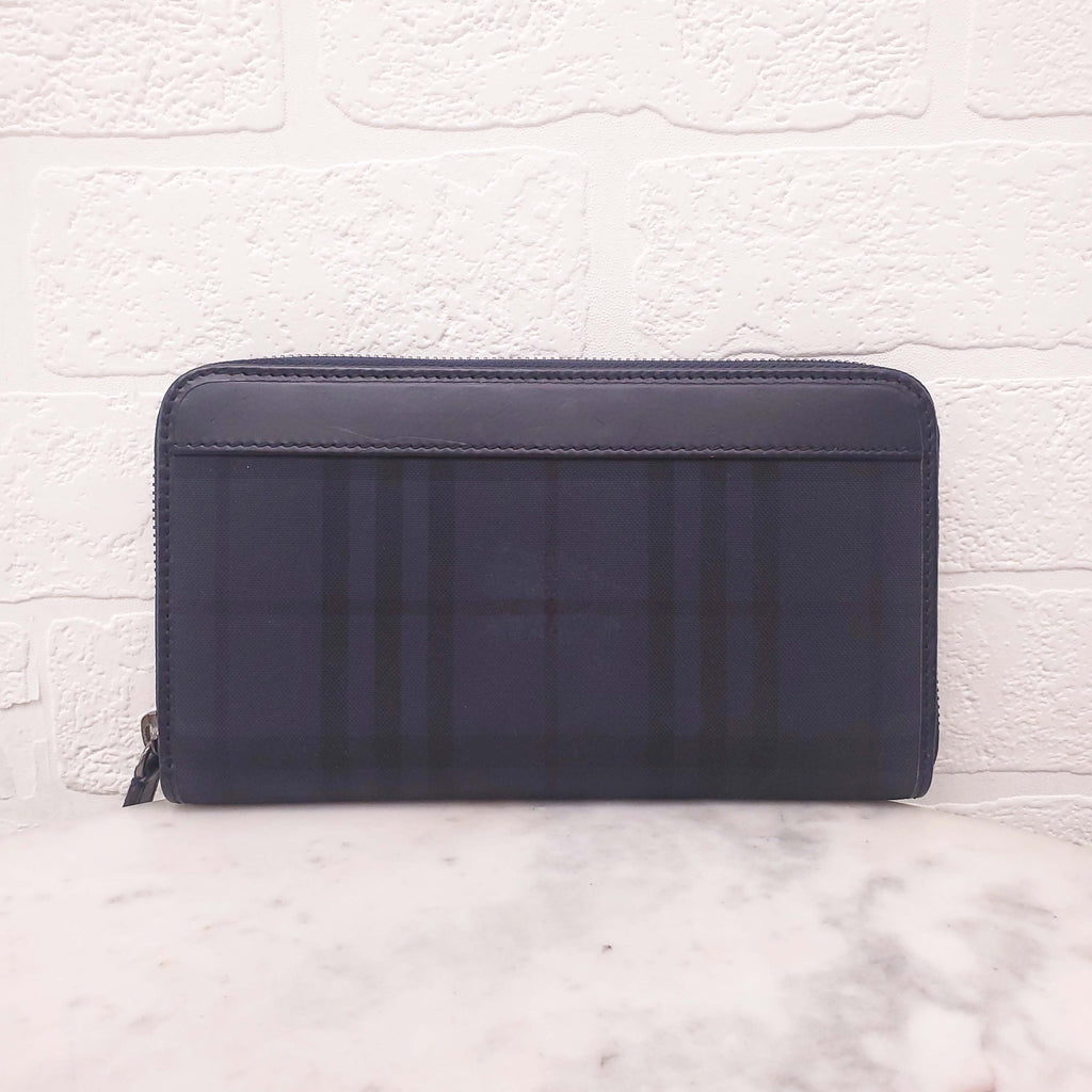 BURBERRY NAVY PLAID ZIP AROUND WALLET