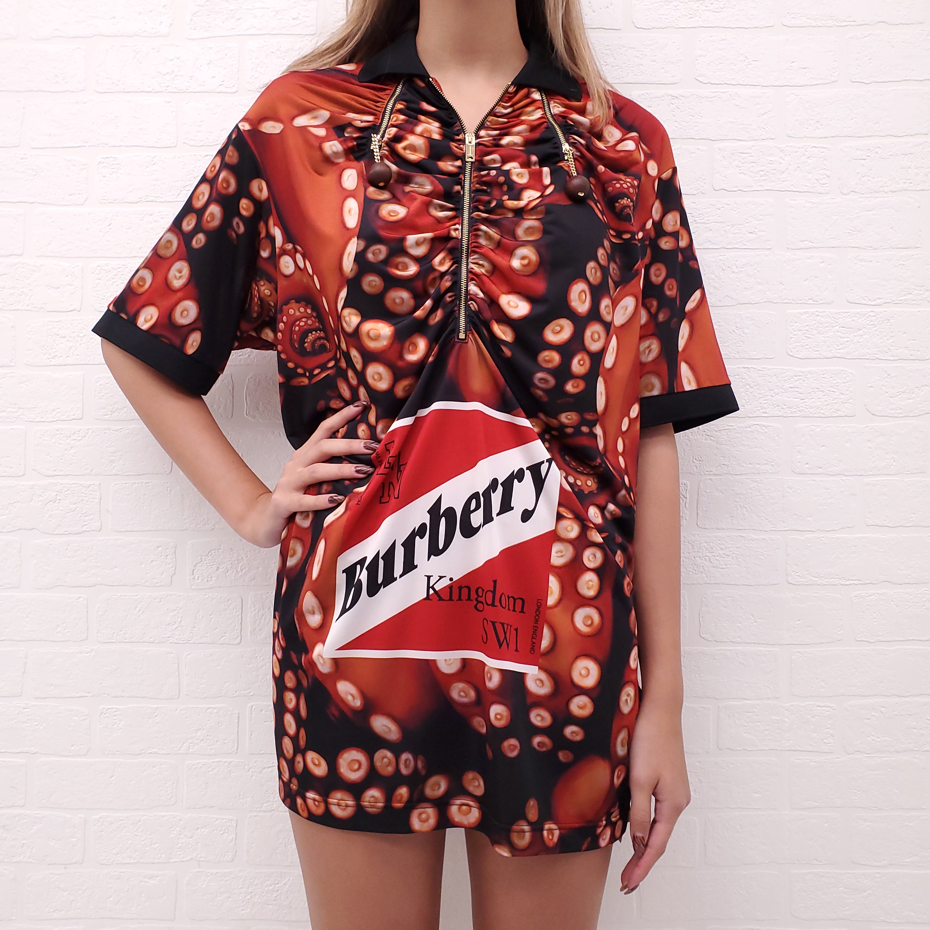 BURBERRY RED PRINTED POLO DRESS WITH WOODEN BEADS - SIZE M