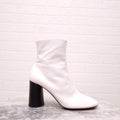 CELINE CREAM LEATHER BOOTS WITH ROUND BLOCK HEEL - SIZE 40.5