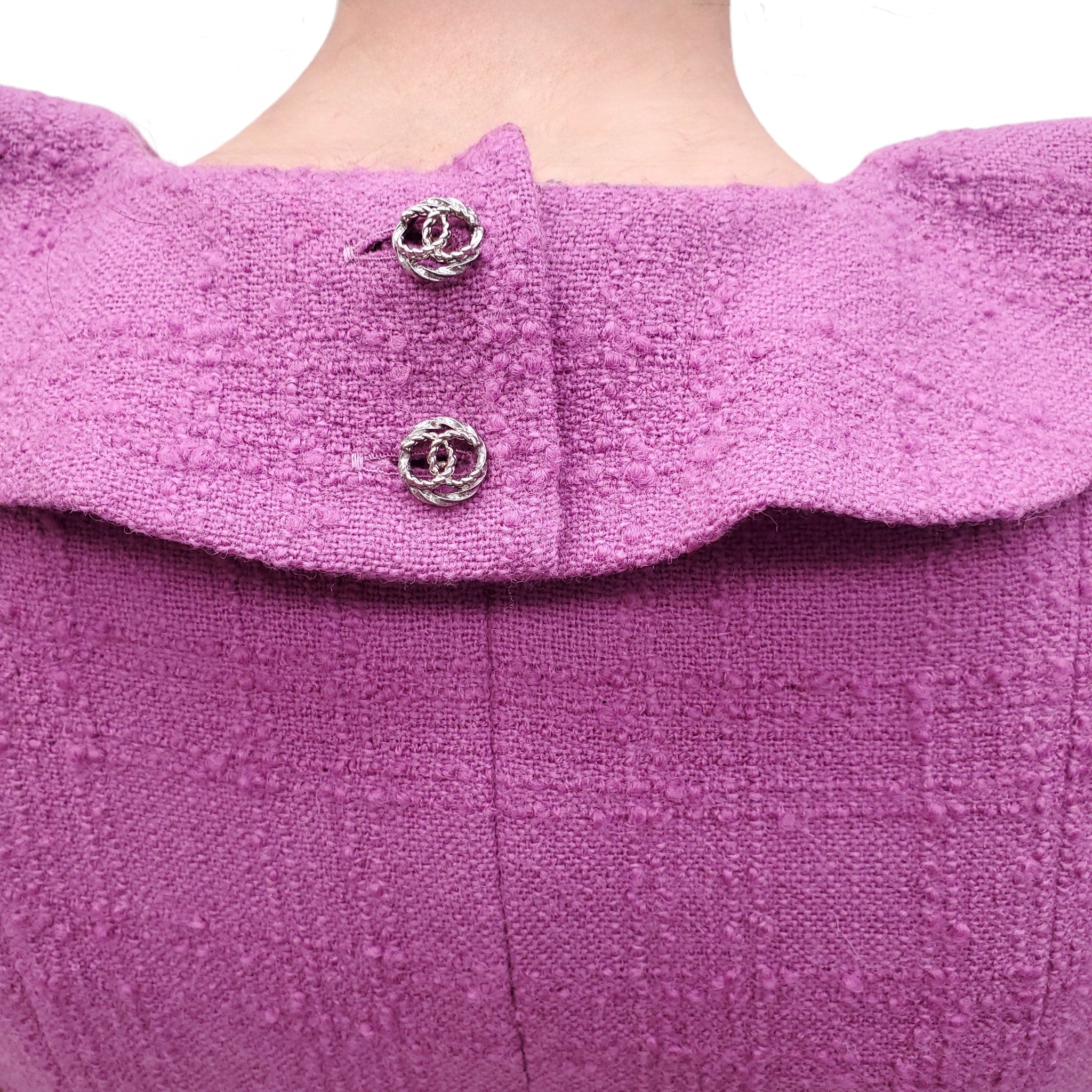 CHANEL 2023 PURPLE TWEED MINI DRESS WITH RUFFLE NECKLINE - SIZE 34