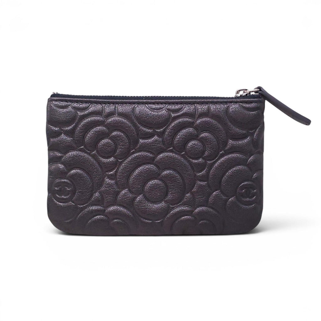CHANEL BLACK CAMÉLIA KEY POUCH