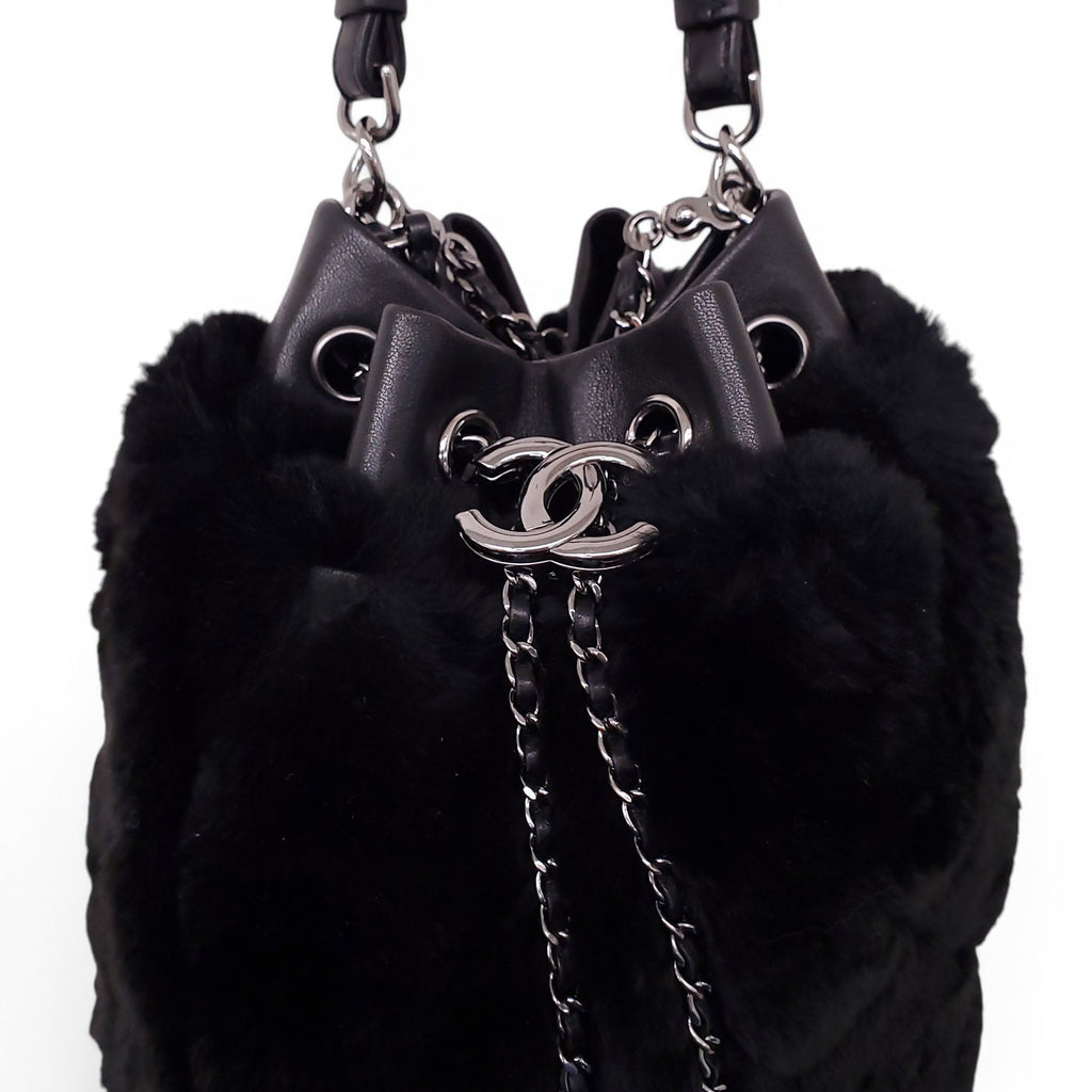 CHANEL BLACK ORYLAG MINK DRAWSTRING BUCKET BAG