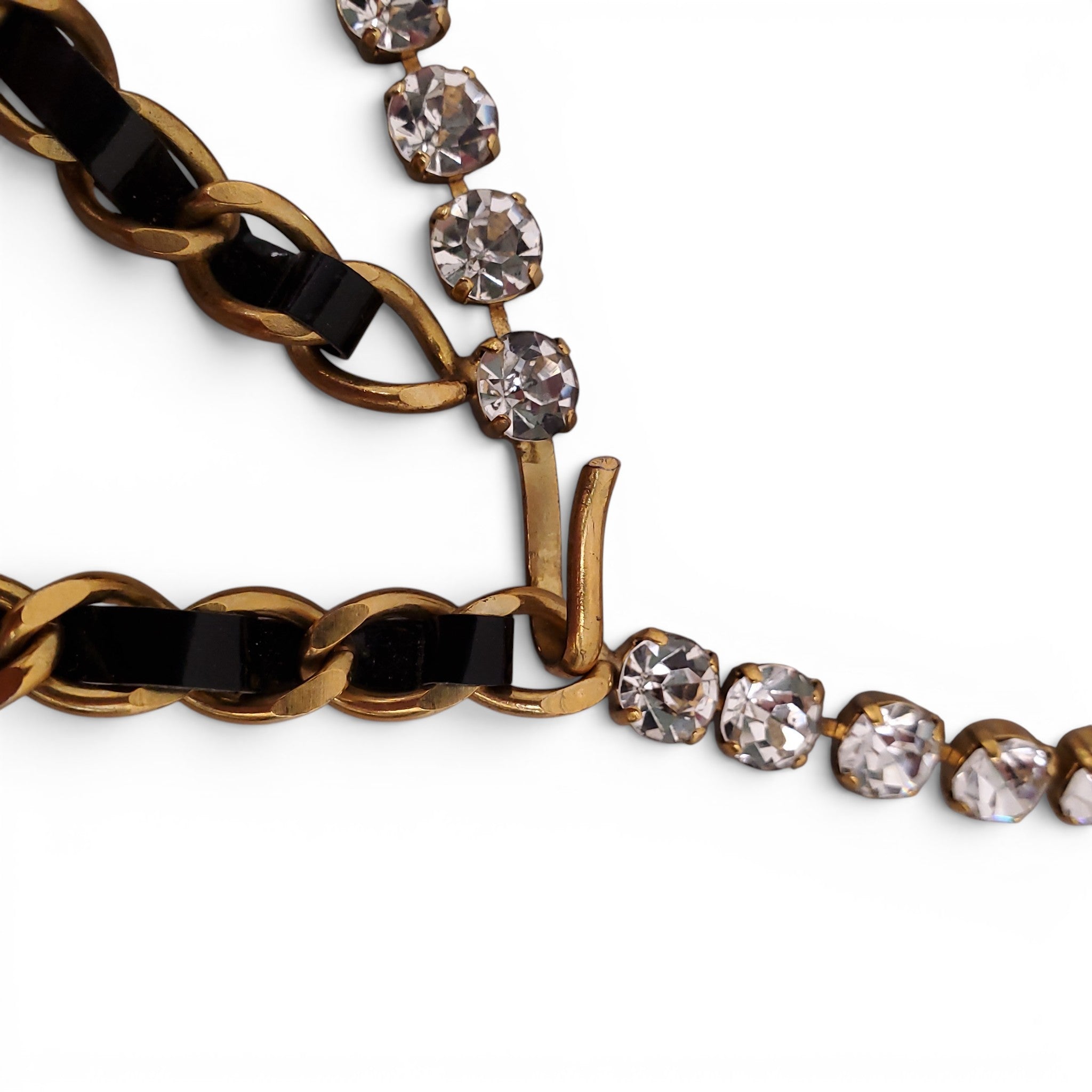 CHANEL BLACK PATENT LEATHER CHAIN BELT WITH CRYSTAL LOGO