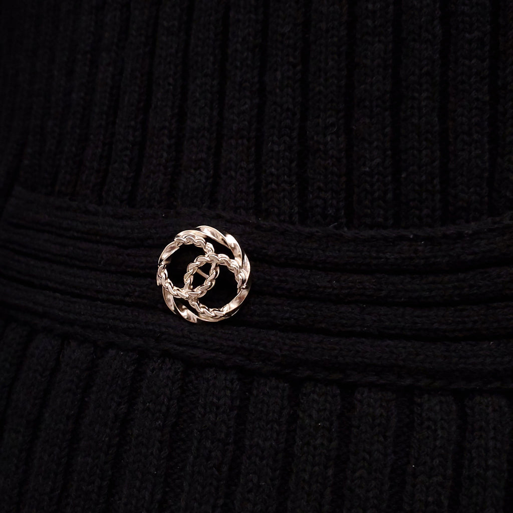 CHANEL BLACK RIBBED LONG SLEEVE LOGO DRESS WITH GOLD LOGO BUTTONS - SIZE 40