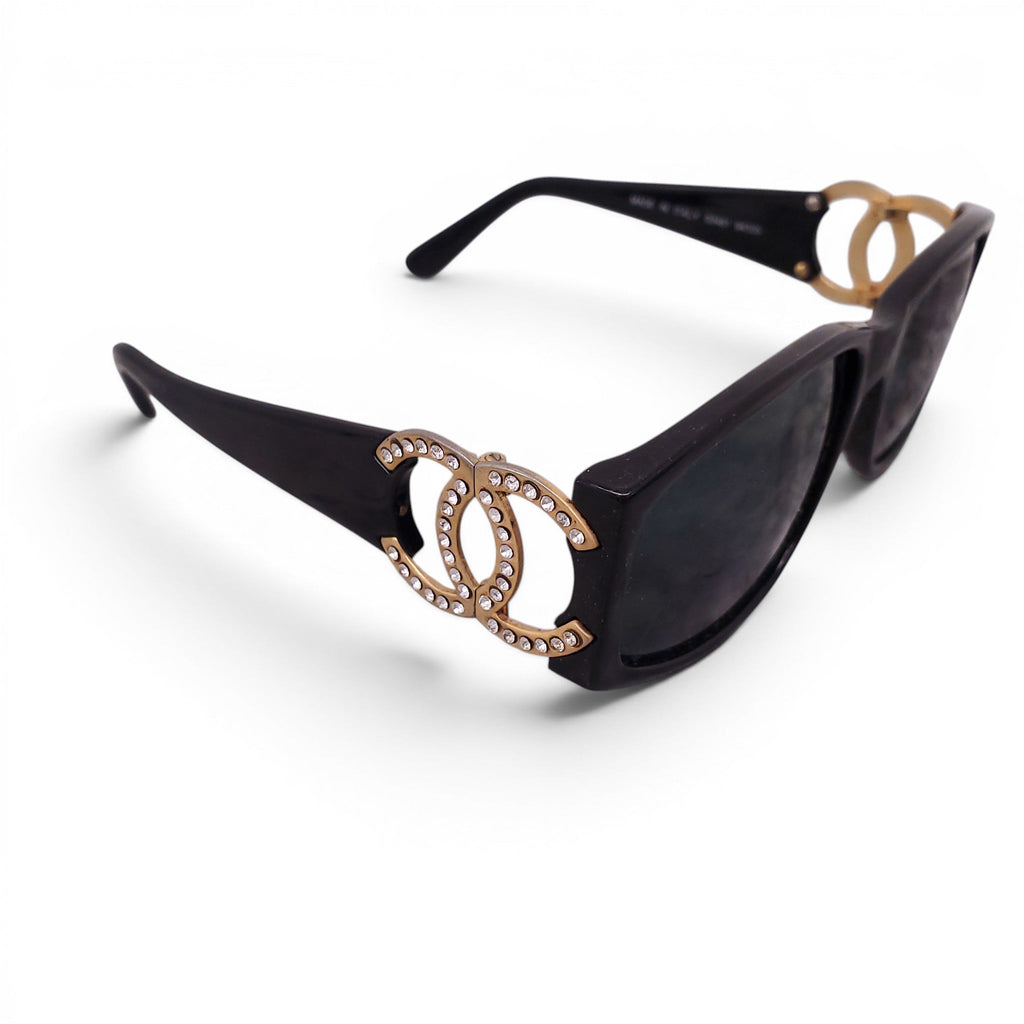 CHANEL BLACK SQUARE SUNGLASSES WITH CRYSTAL LOGO