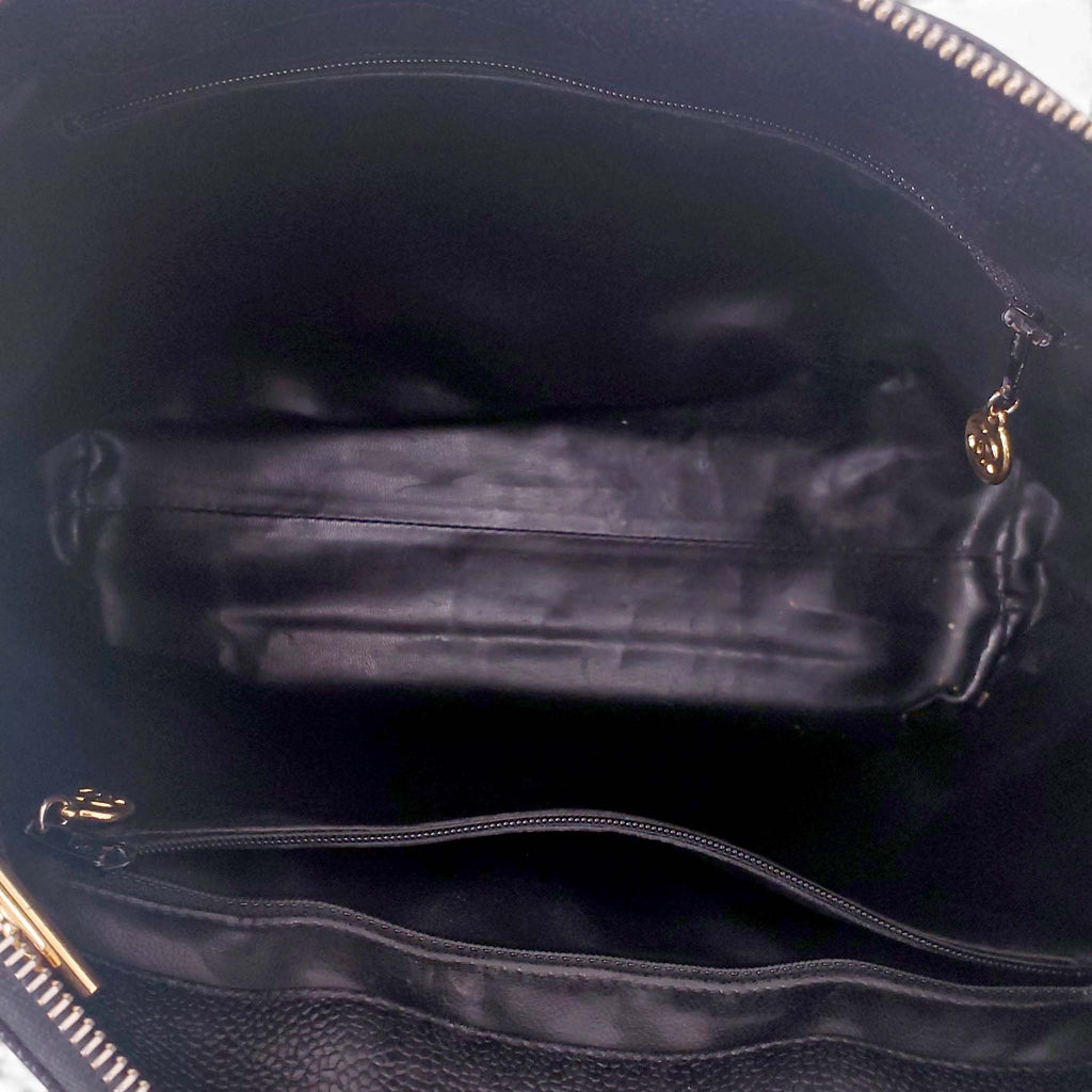 CHANEL CAVIAR LEATHER COCO MARK TURNLOCK CHAIN TOTE BAG