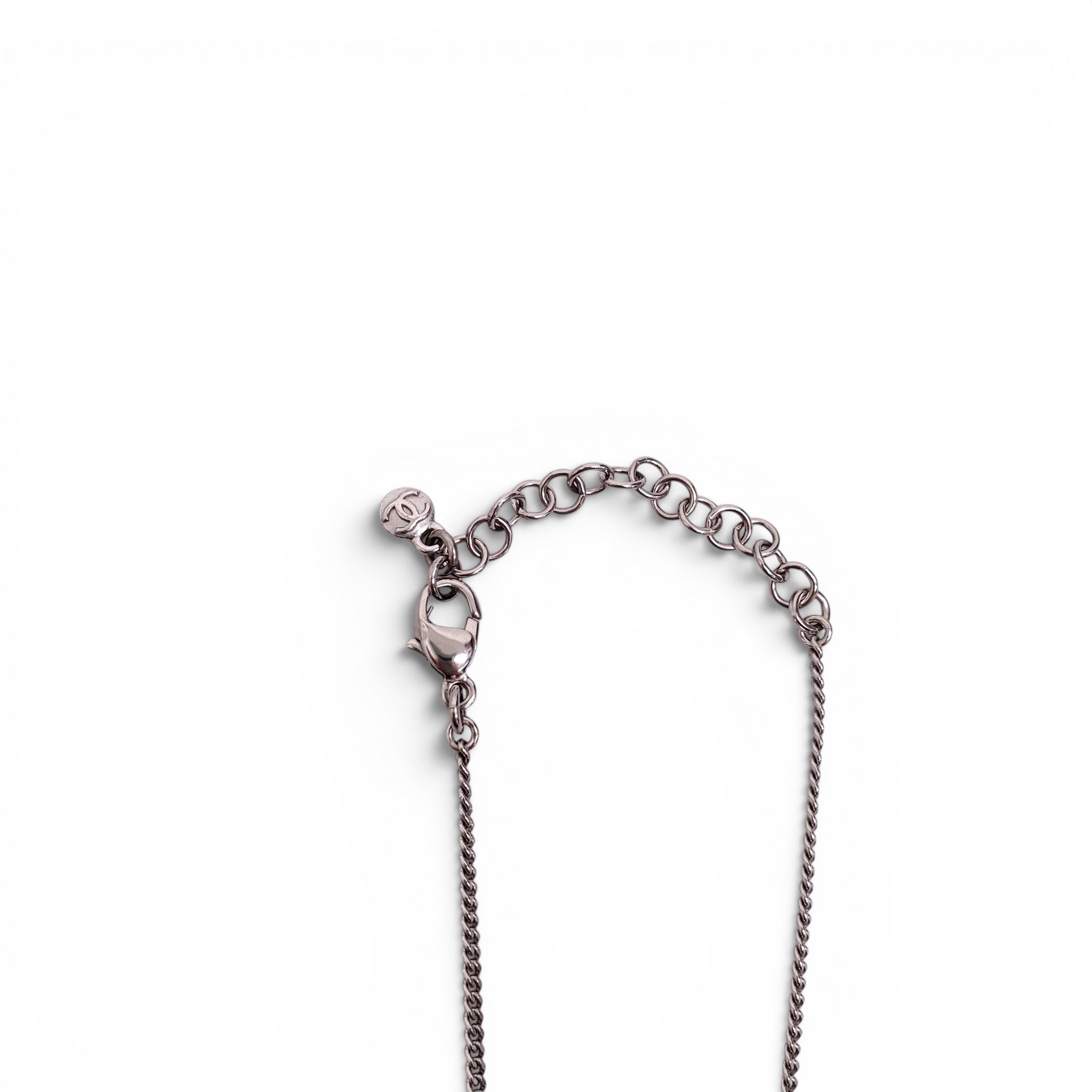 CHANEL CC HEART PEARL AND CRYSTAL GOLD TONE NECKLACE