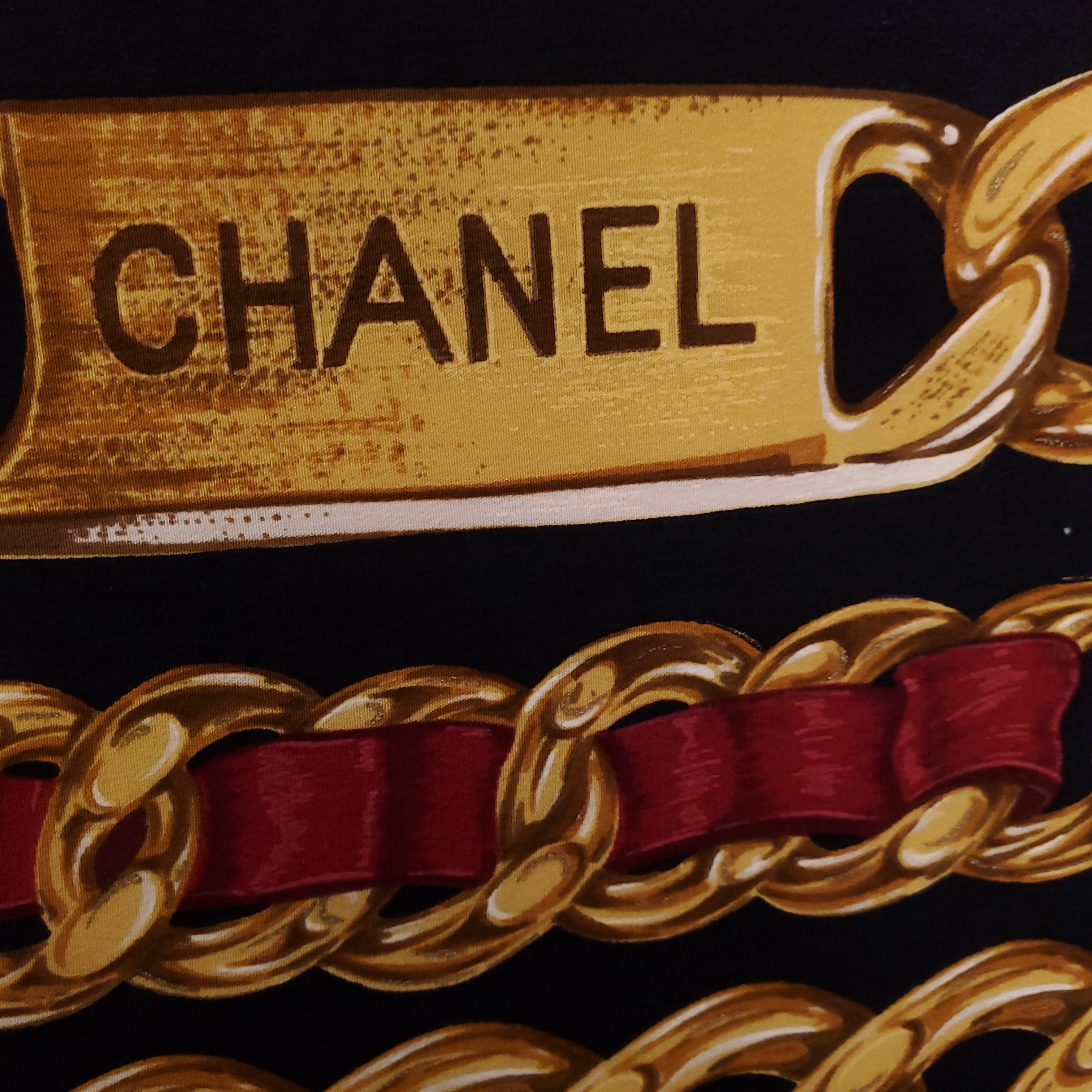 CHANEL CHAIN PRINT SCARF WITH CC LOGO