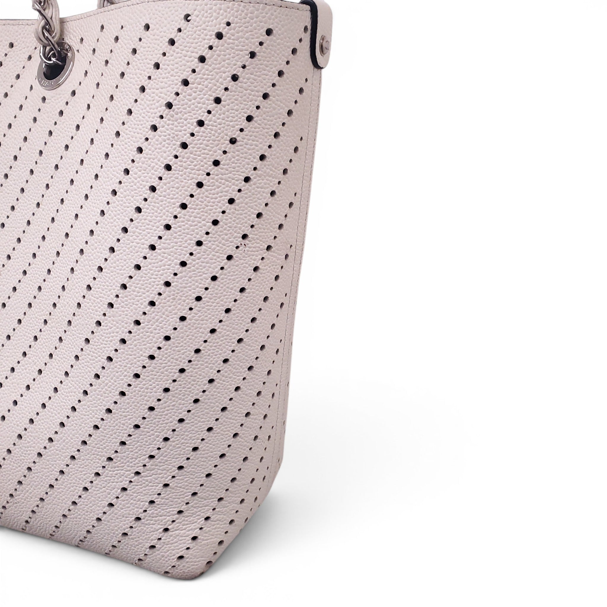 CHANEL CREAM PERFORATED TOTE BAG WITH CC LOGO