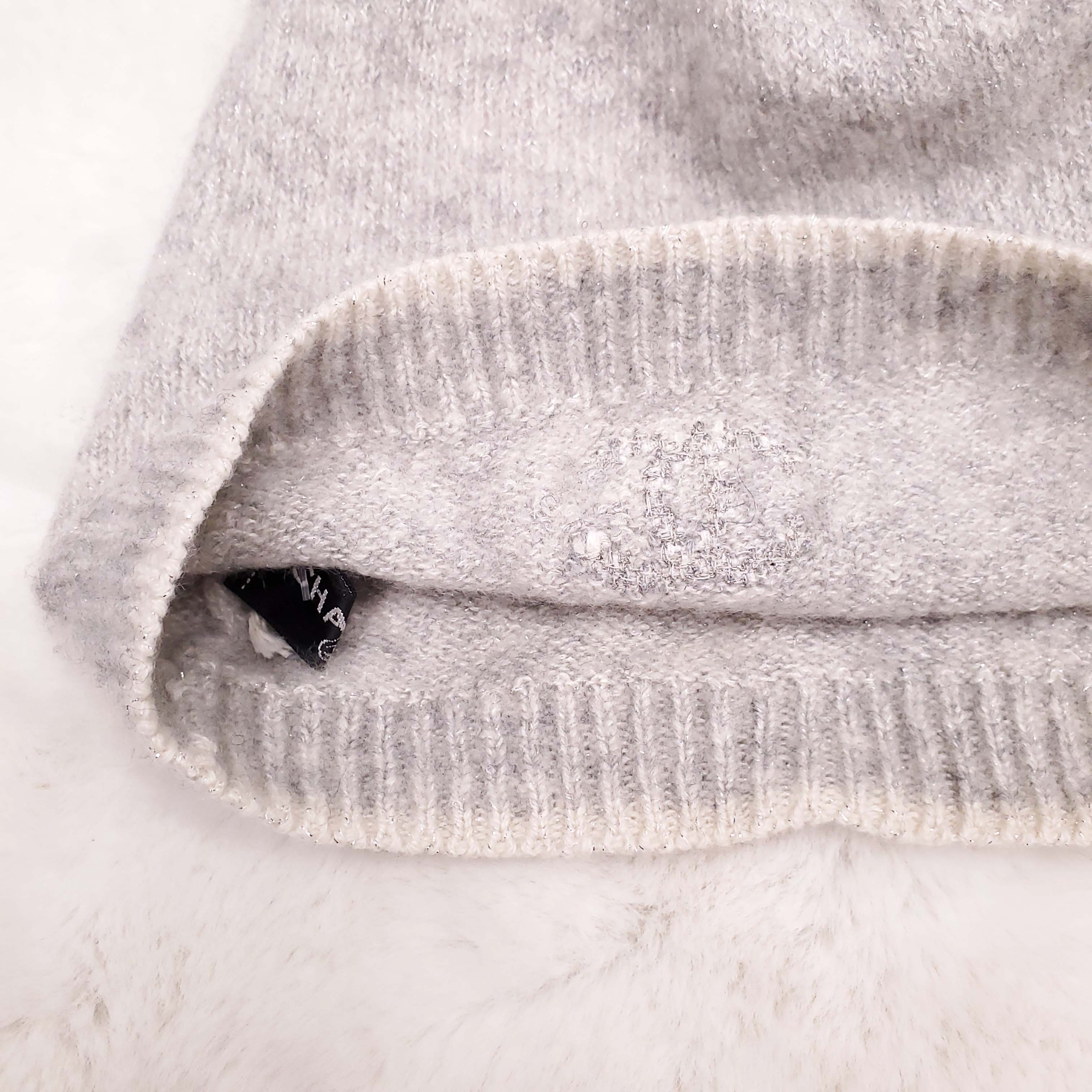CHANEL GREY CASHMERE LOGO HAT
