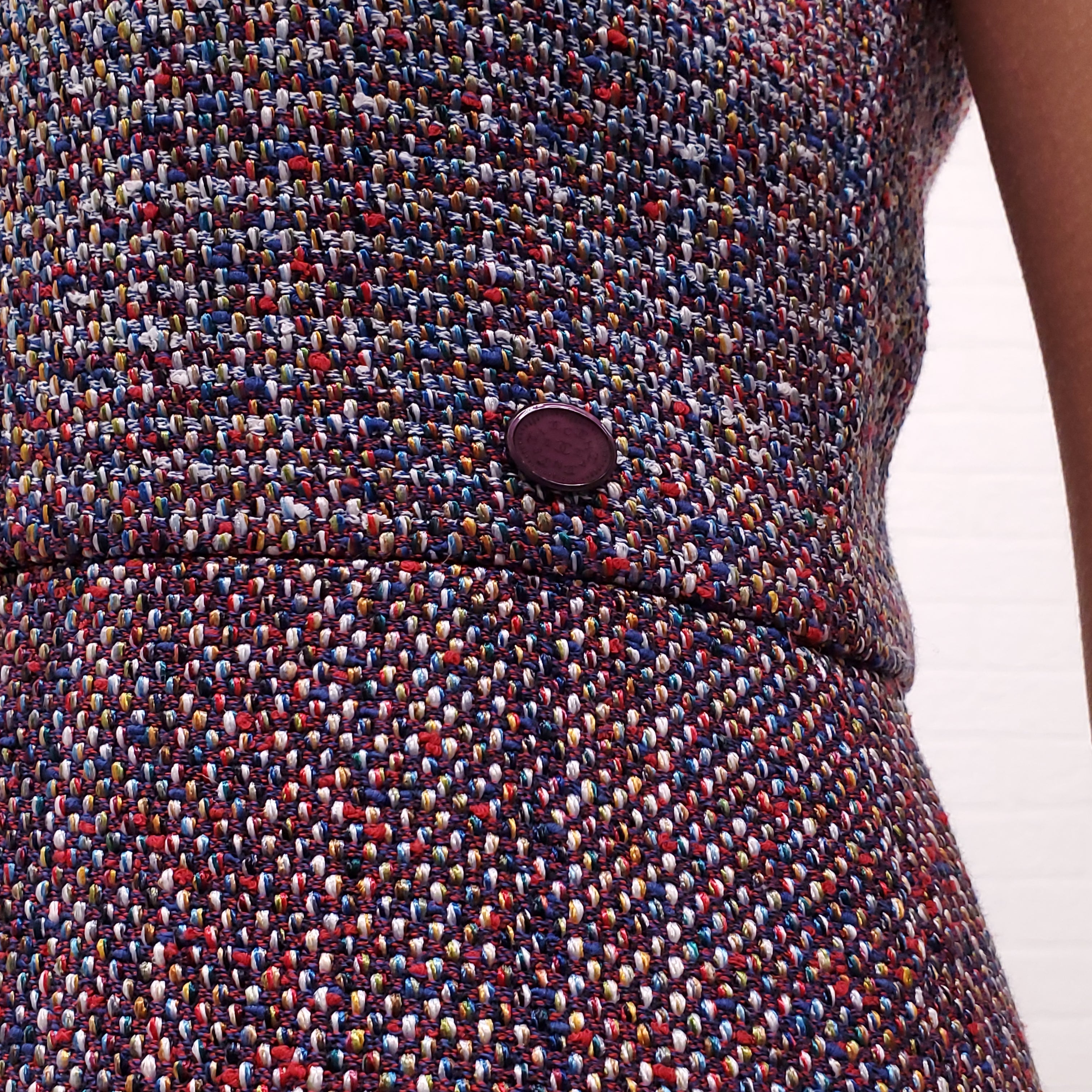 CHANEL MULTI-COLOUR TWEED DRESS WITH LOGO - SIZE 36
