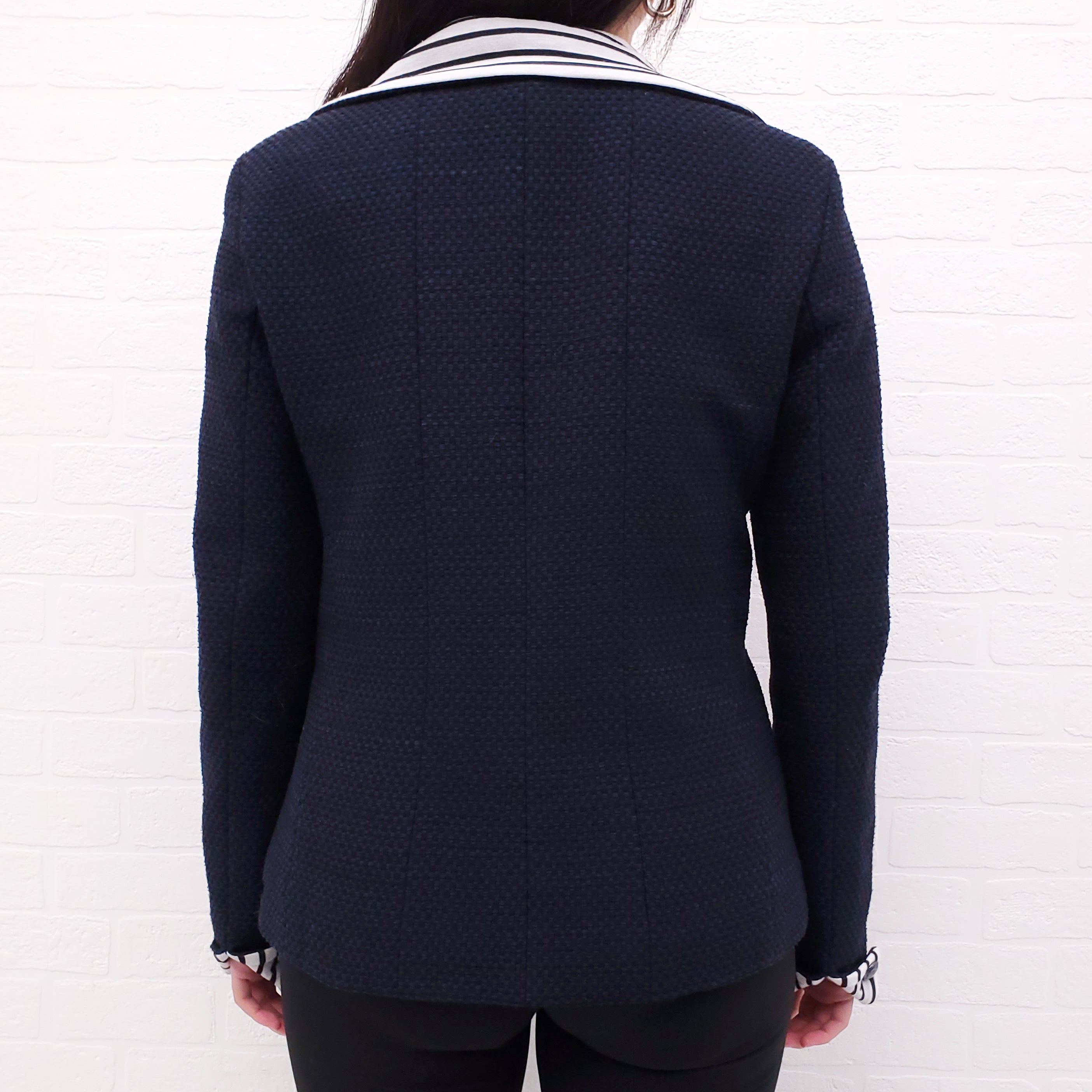 CHANEL NAVY NAUTICAL TWEED BLAZER WITH LOGO BUTTONS - SIZE 40