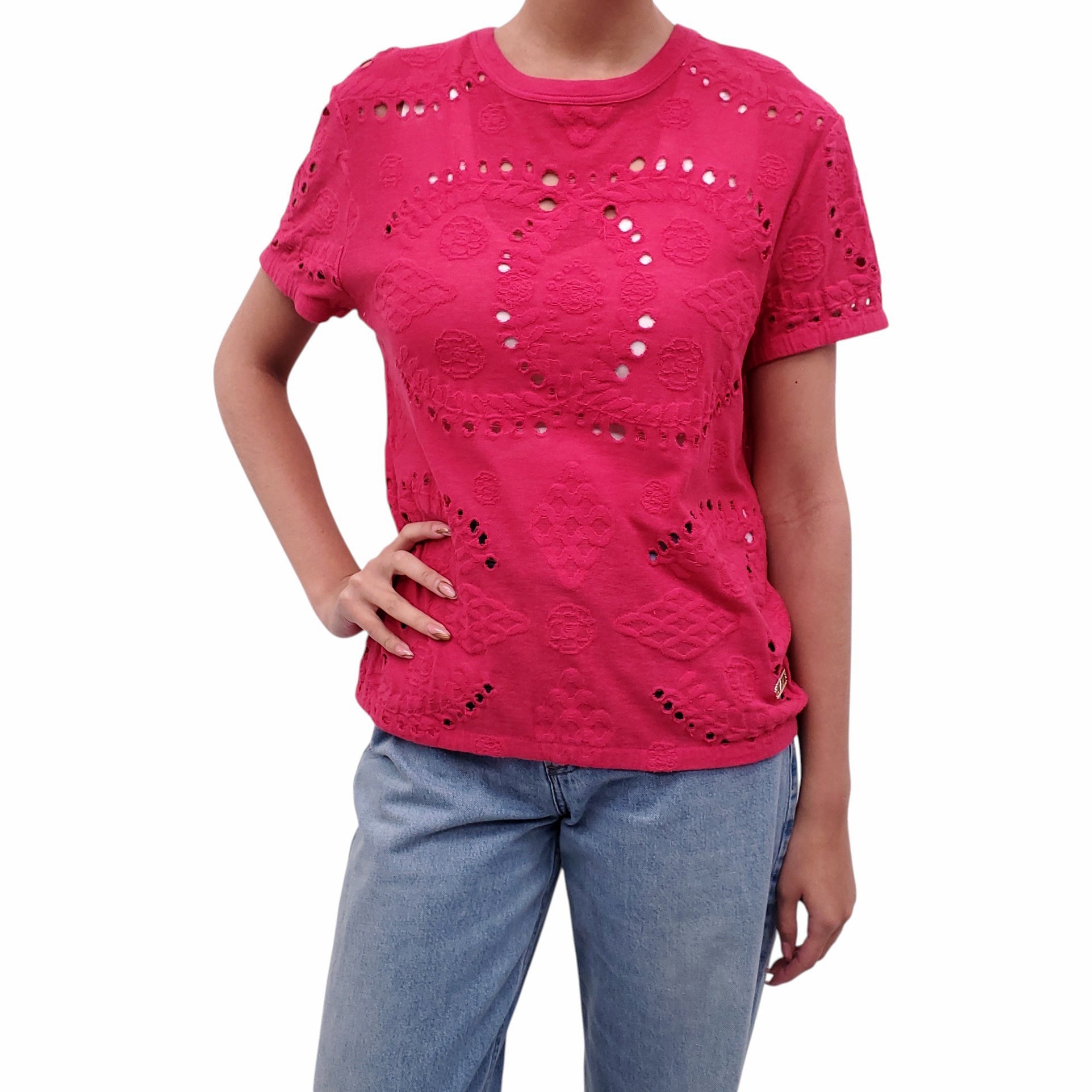 CHANEL PINK EYELET T-SHIRT WITH GOLD CHAIN LOGO - SIZE 34/36