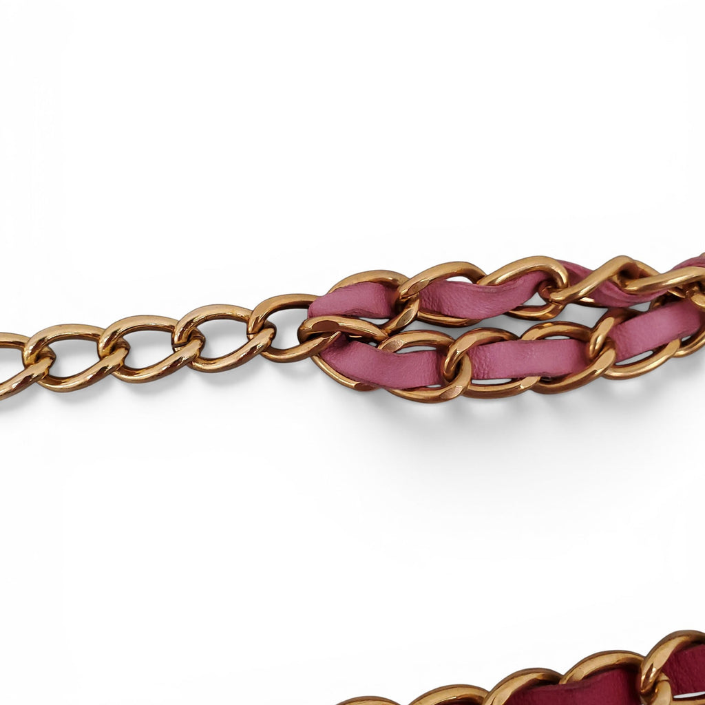 CHANEL PINK LEATHER CHAIN BELT WITH FOUR LEAF CLOVER AND LOGO