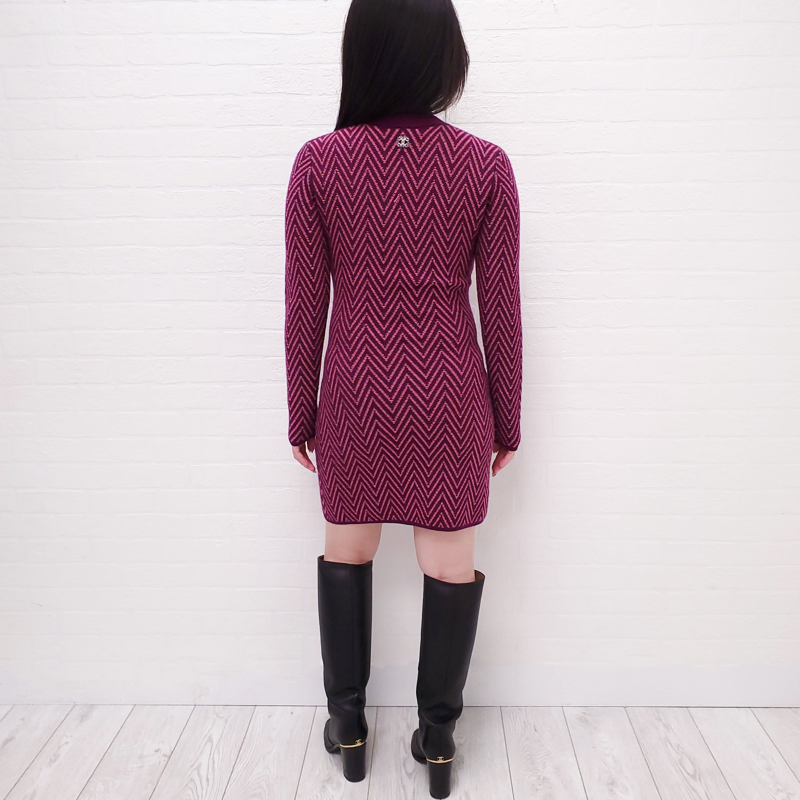 CHANEL PURPLE CHEVRON LOGO SWEATER DRESS - SIZE 36