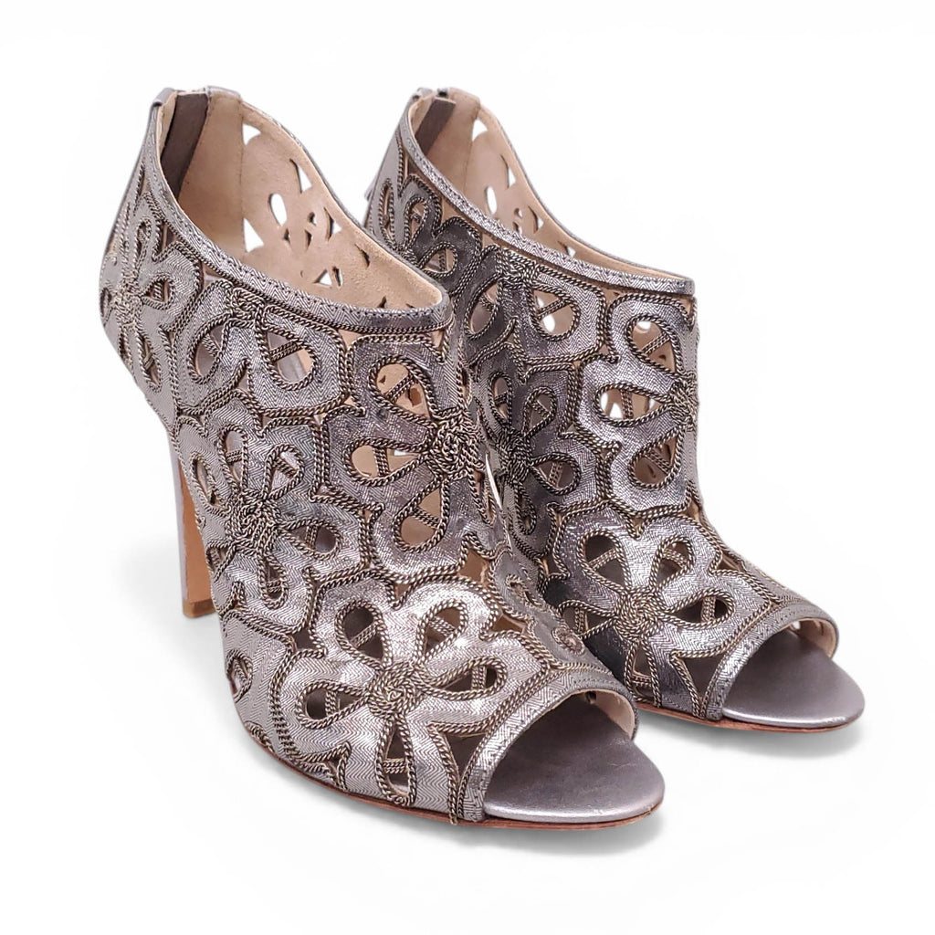 CHANEL SILVER CHAIN DETAIL CUTOUT HEELS - SIZE 38