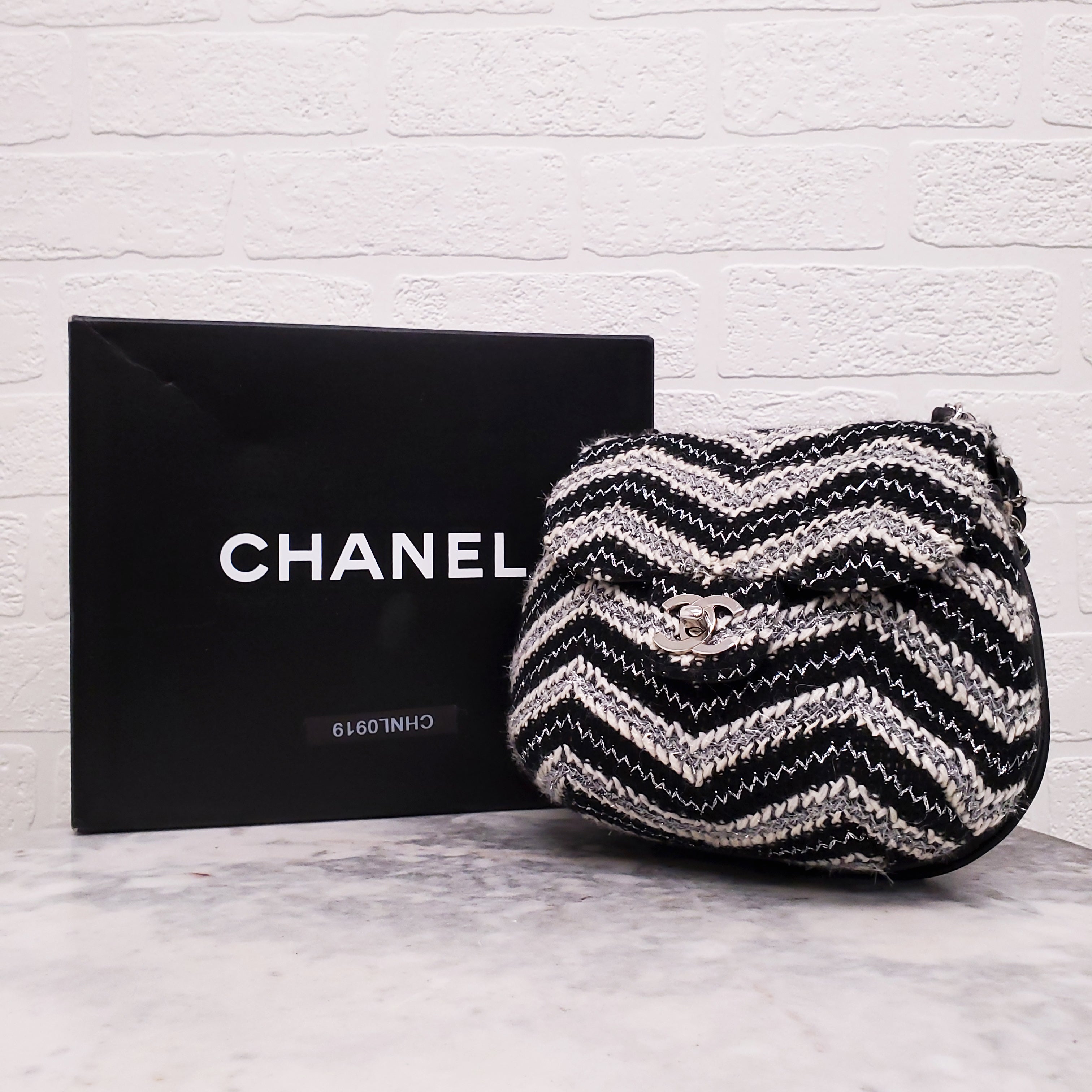CHANEL TWEED CHEVRON TOP HANDLE FLAP BAG