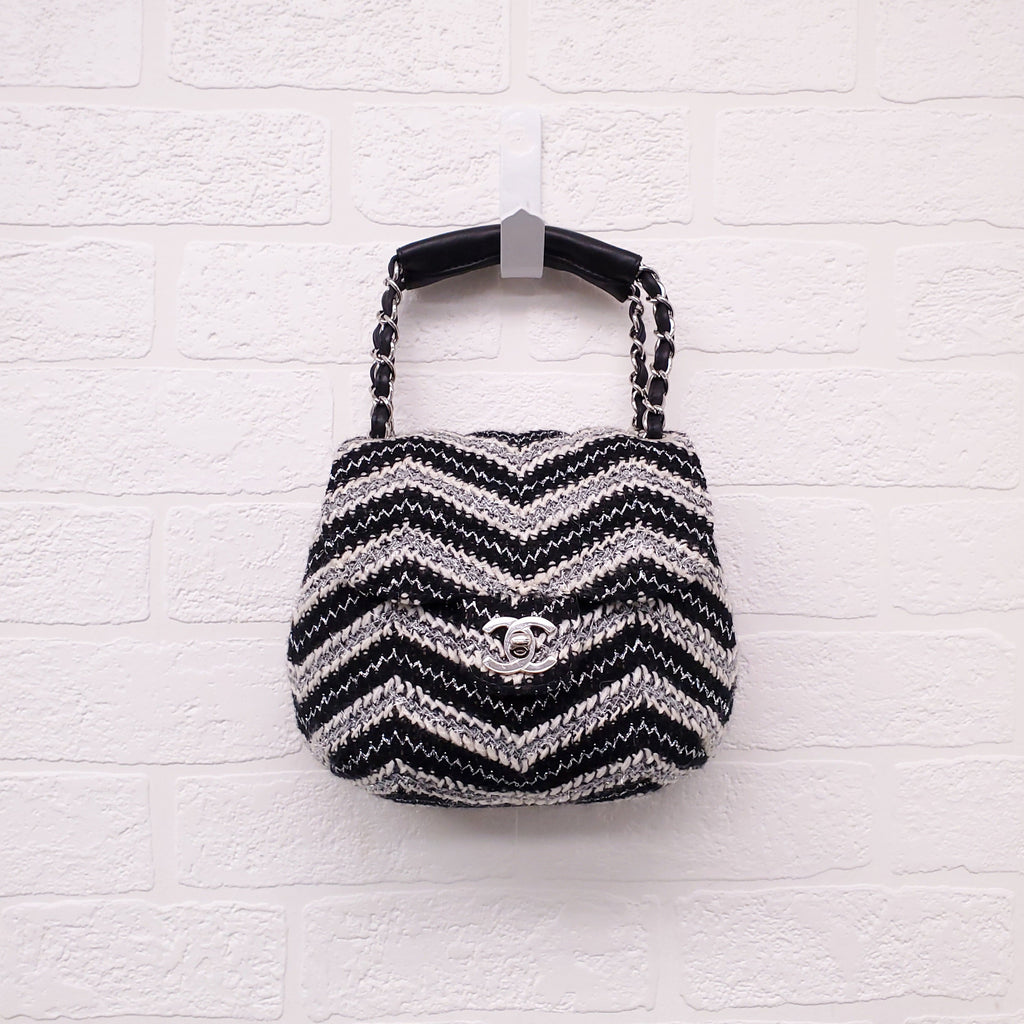 CHANEL TWEED CHEVRON TOP HANDLE FLAP BAG