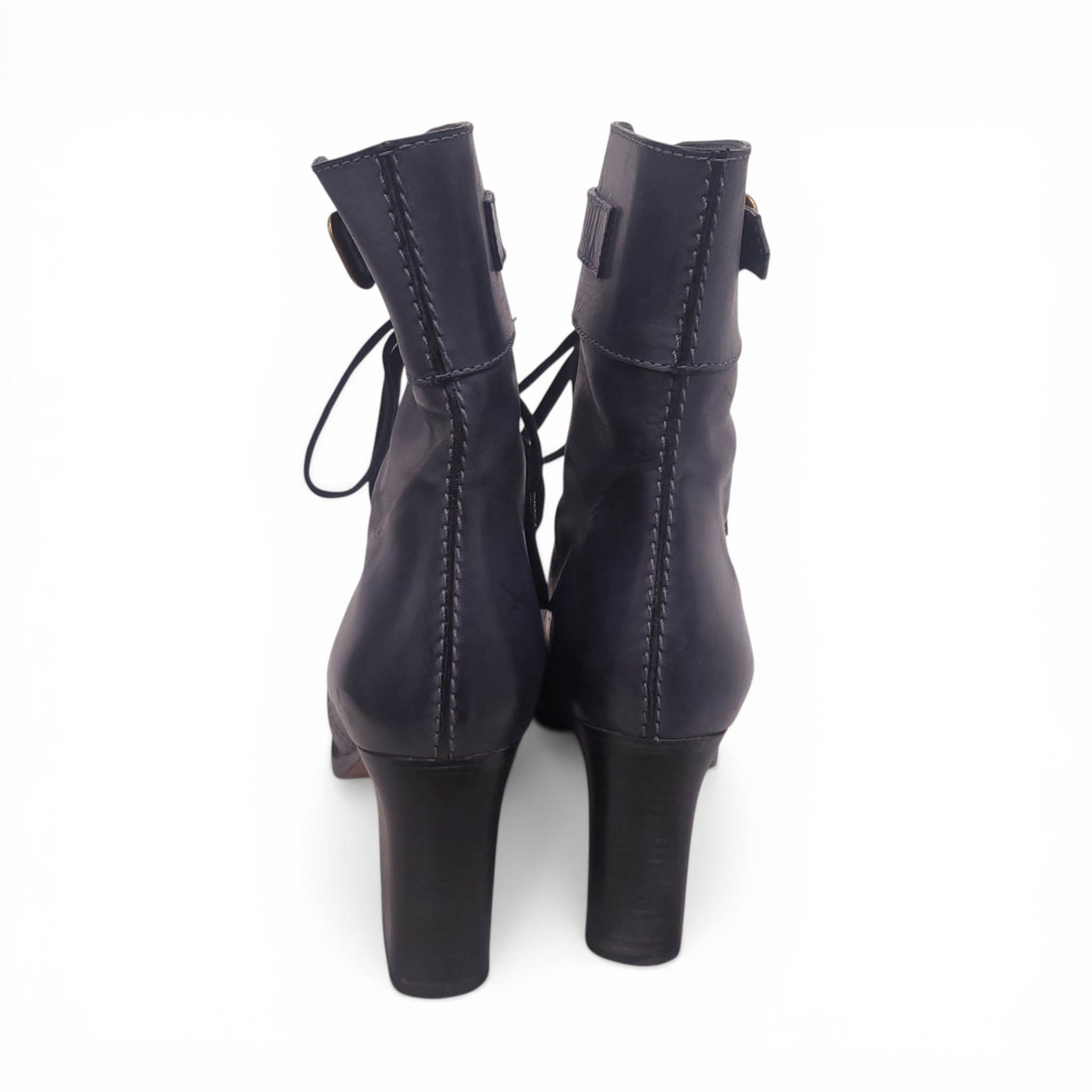 CHLOÉ GREY BOOTS WITH LOGO BUCKLE DETAIL - SIZE 40