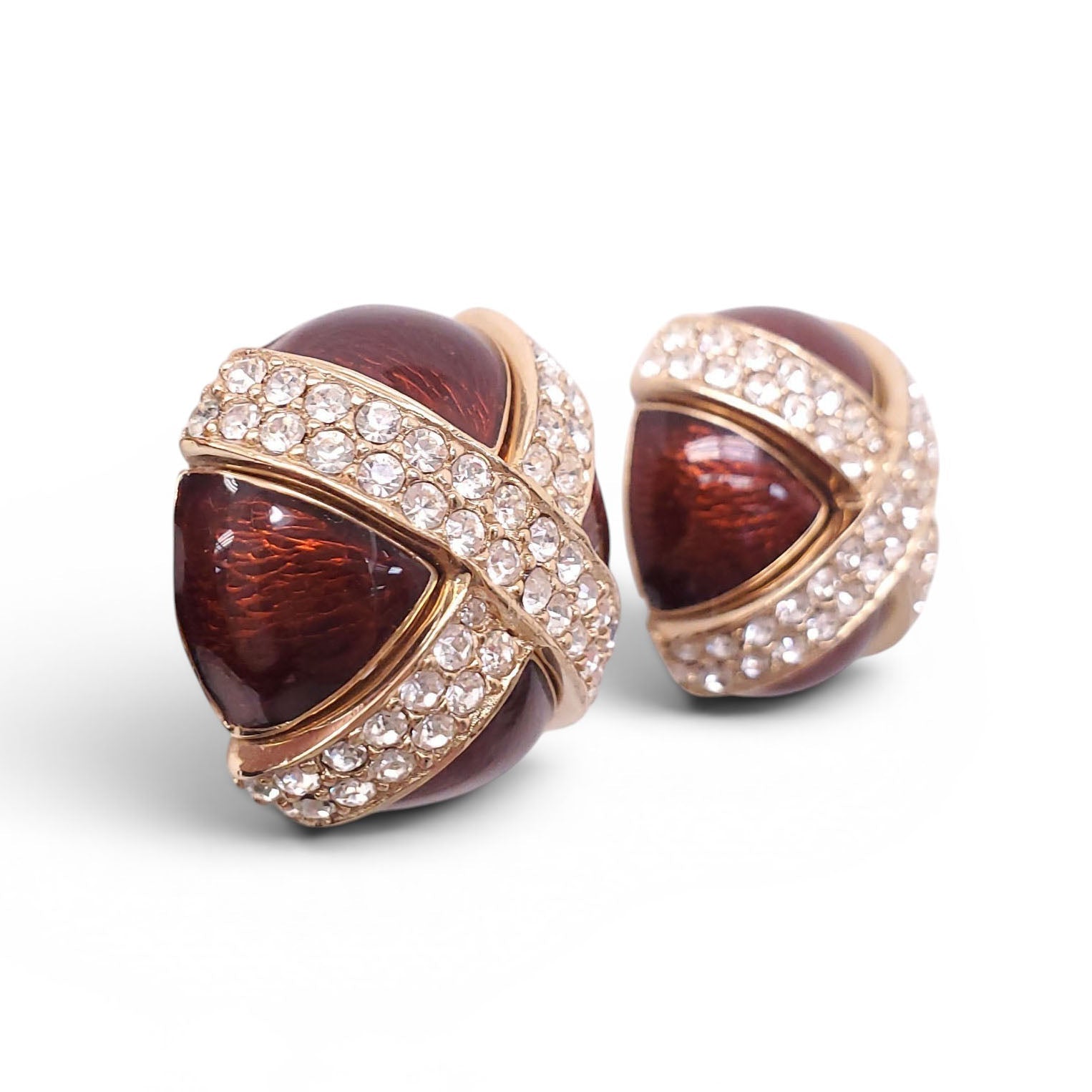 CINER VINTAGE RED CLIP-ON EARRINGS