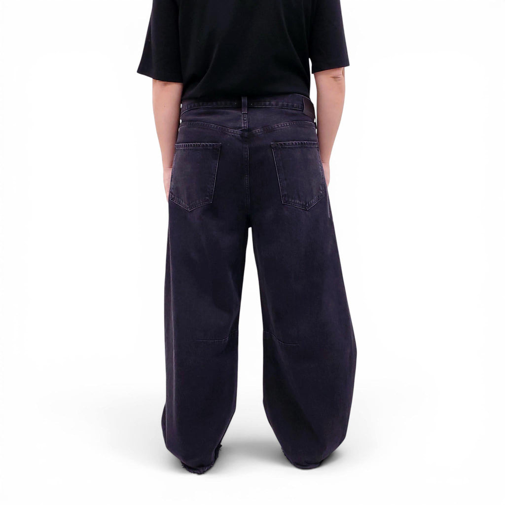 CITIZENS OF HUMANITY BLACK BARREL JEANS - SIZE 32