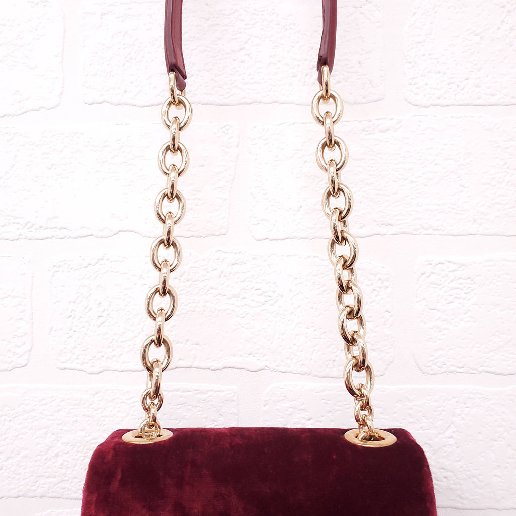 DOLCE & GABBANA BURGUNDY VELVET SHOULDER BAG WITH CRYSTAL EMBLEM