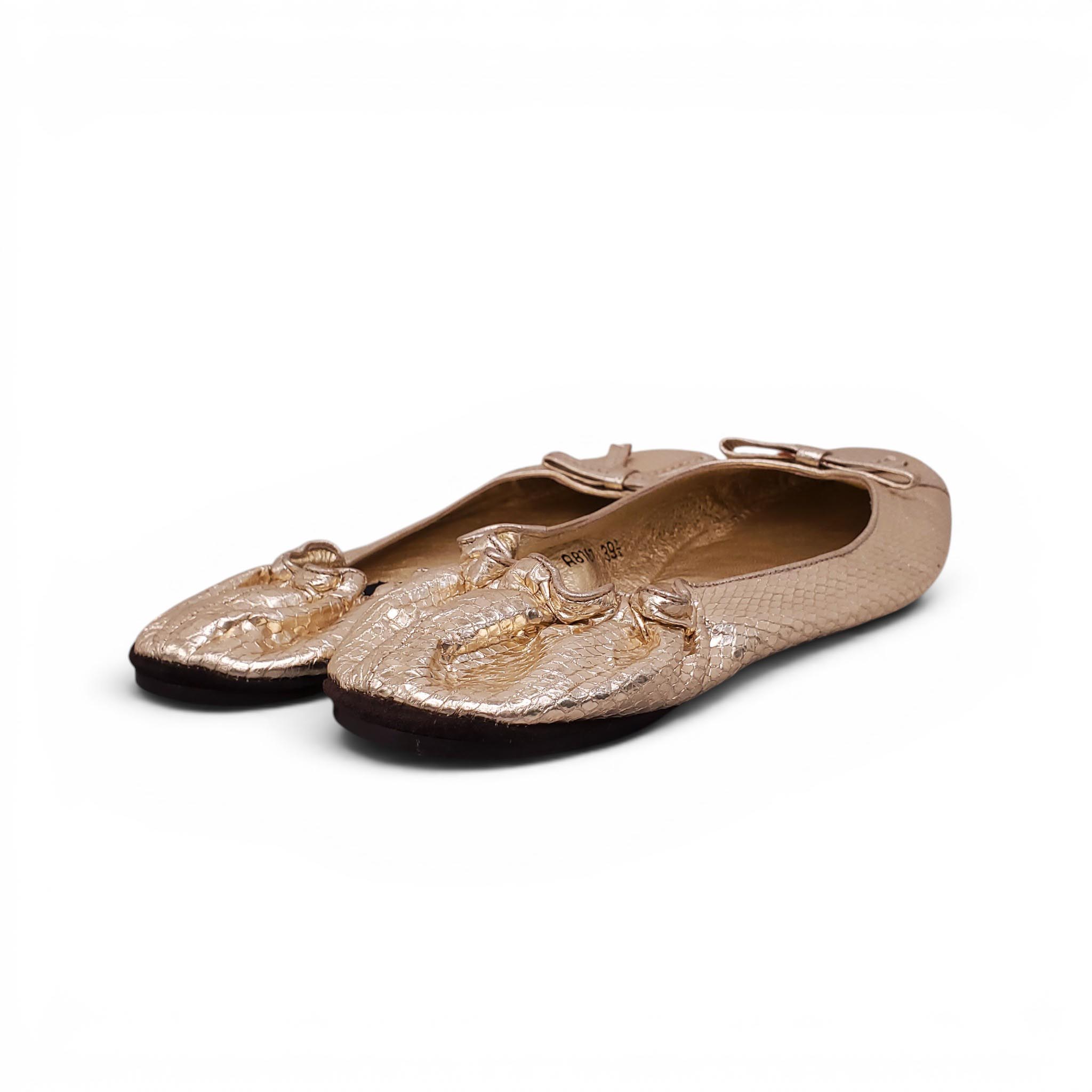 DOLCE & GABBANA GOLD METALLIC SNAKESKIN FLATS - SIZE 39.5