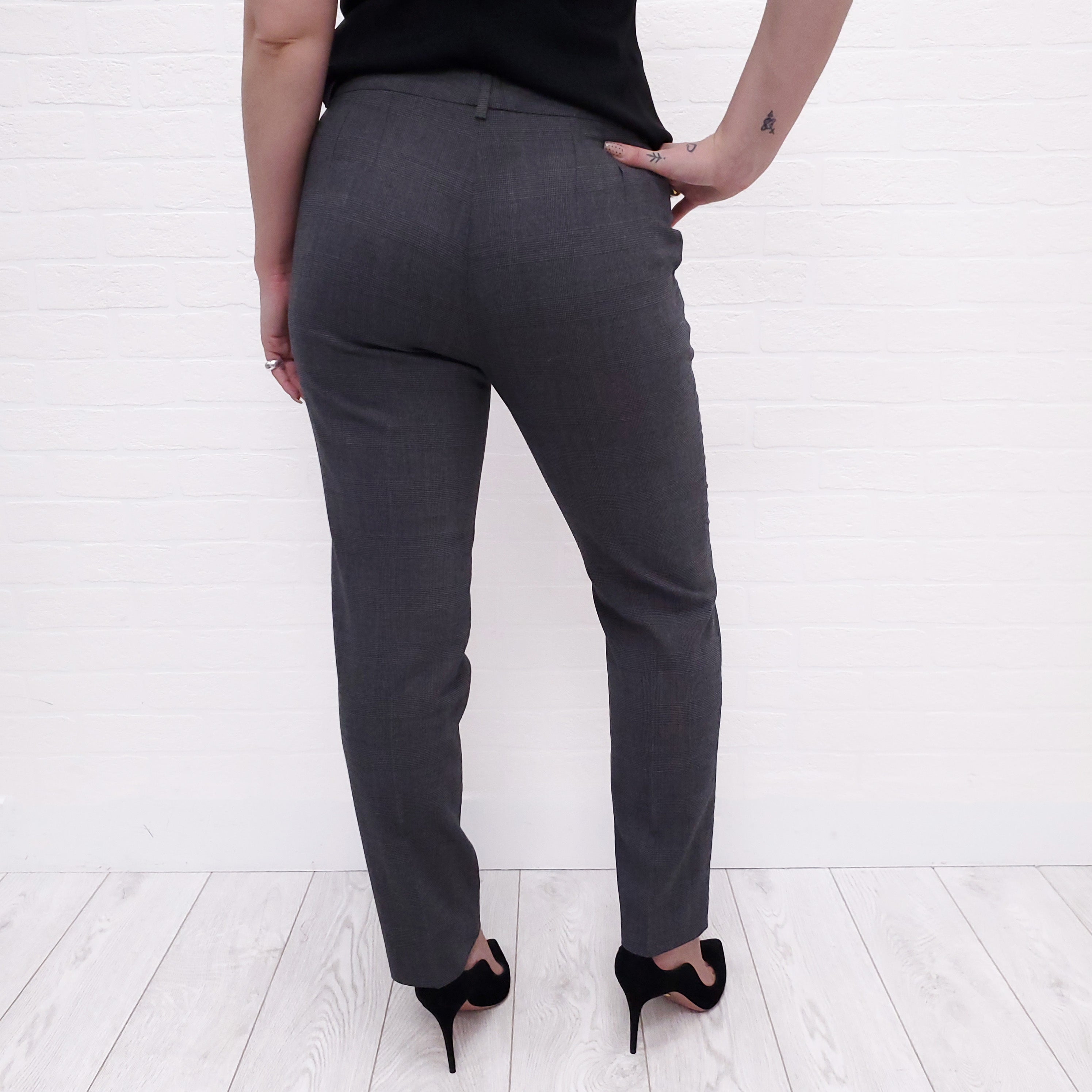 DOLCE & GABBANA GREY TROUSERS - SIZE 46