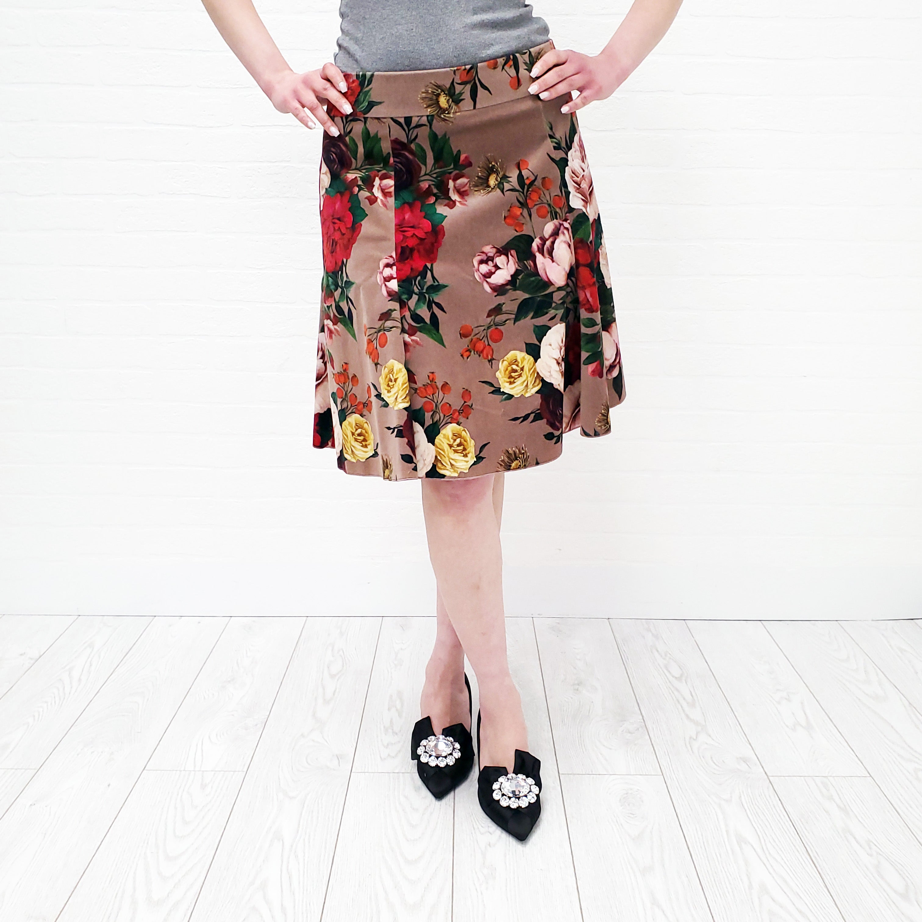 DOLCE & GABBANA PINK FLORAL VELVET SKIRT - SIZE 44