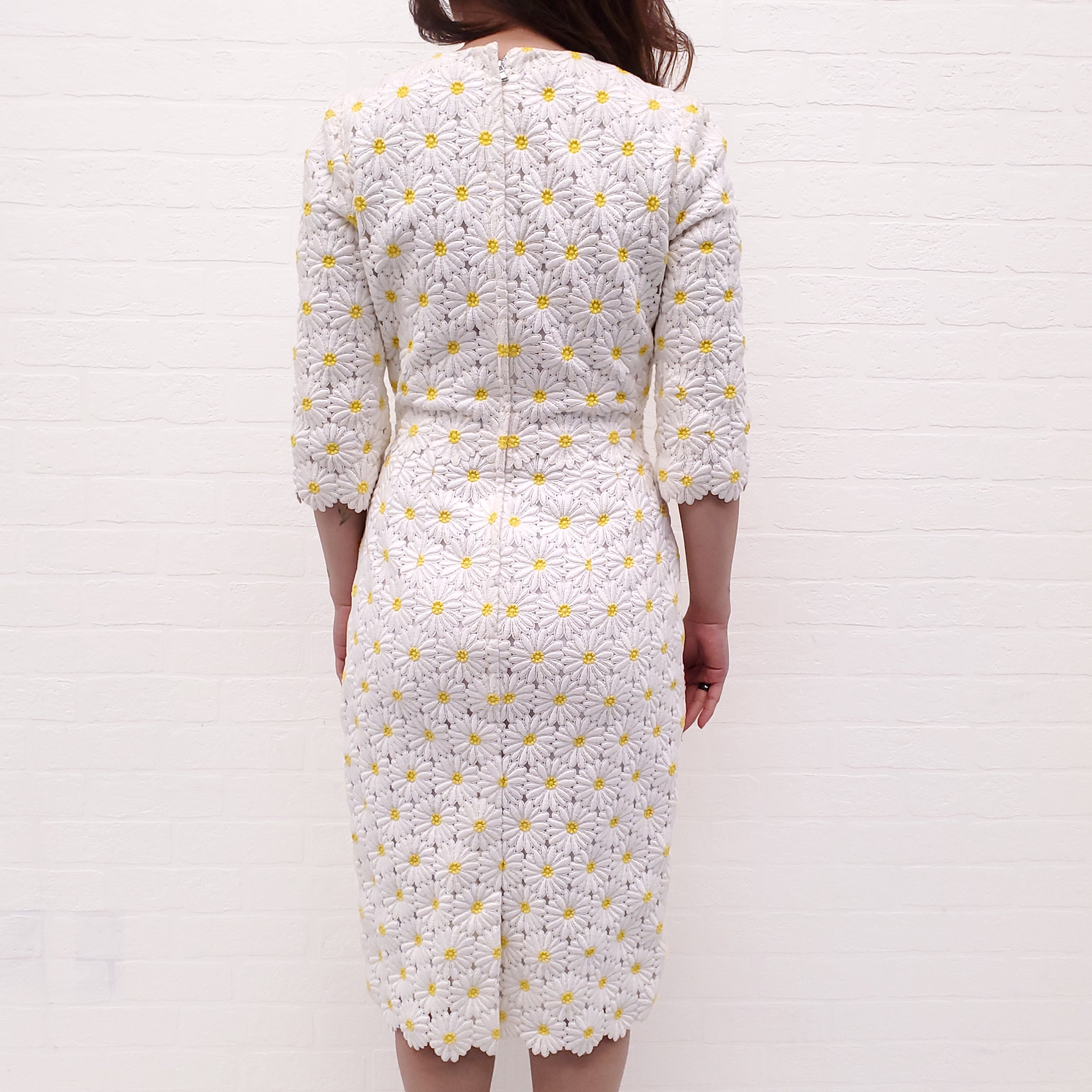 DOLCE & GABBANA WHITE DAISY DRESS - SIZE 38