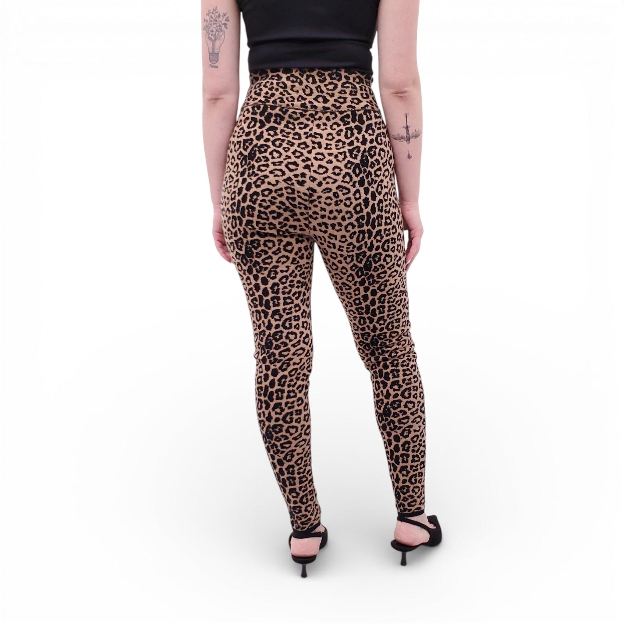 DUNDAS LEOPARD KNIT LEGGINGS - SIZE 40 (FITS SIZE SMALL)