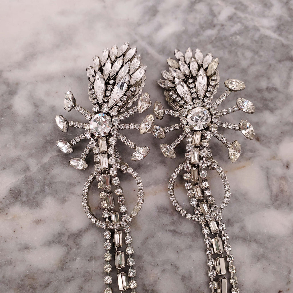 ERICKSON BEAMON CRYSTAL DROP CLIP ON EARRINGS