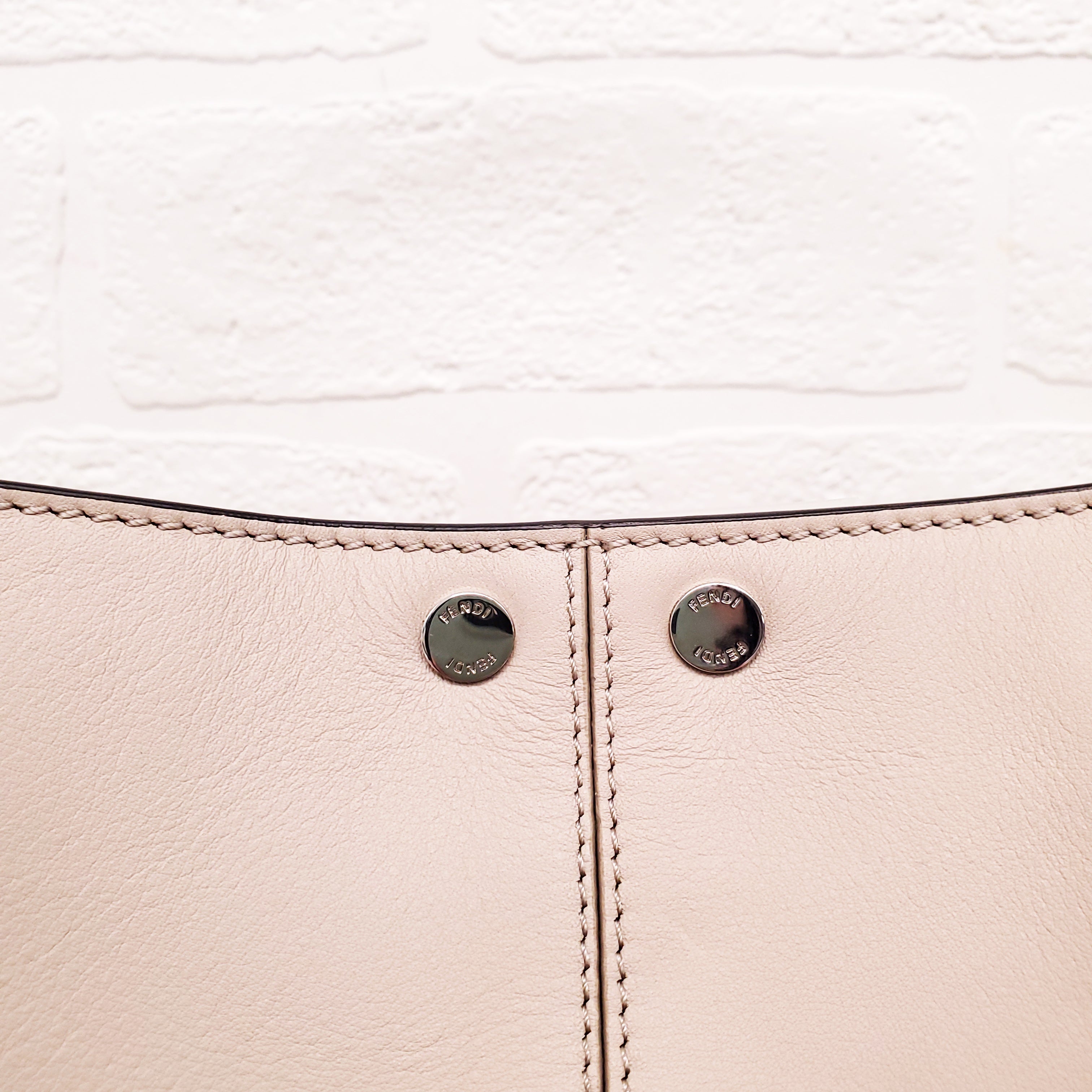FENDI BEIGE LARGE 'VITELLO SETA CENTURY PEEKABOO' BAG