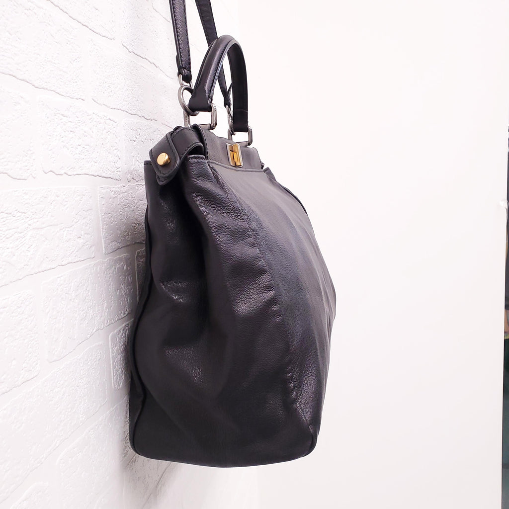 FENDI BLACK MEDIUM PEEKABOO BAG WITH PINK INTERIOR