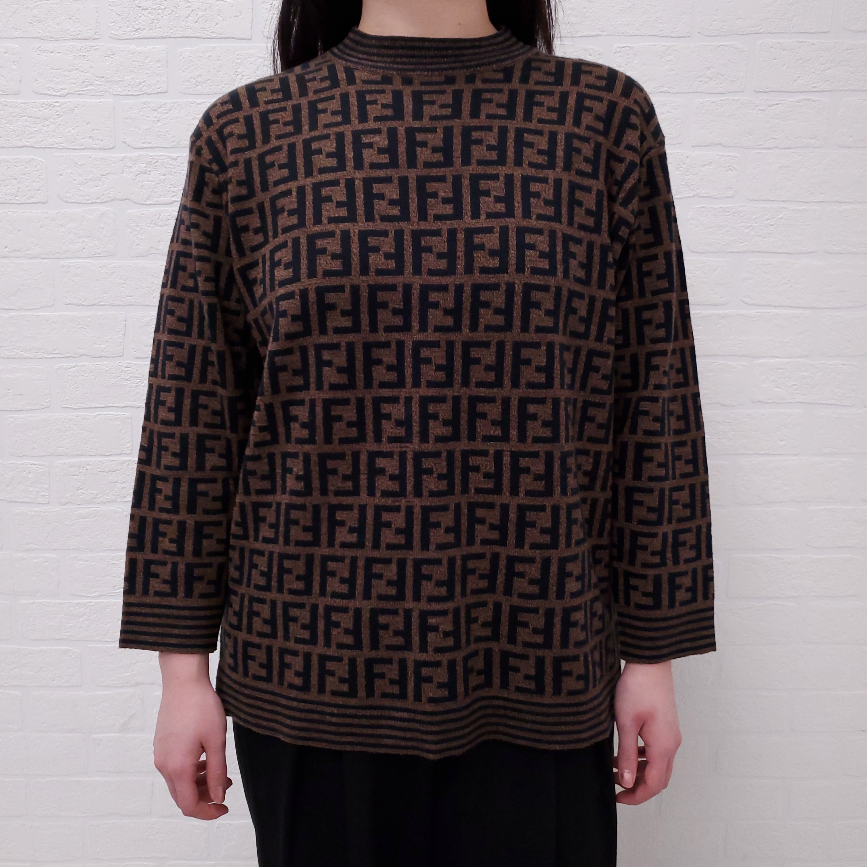 FENDI BROWN LOGO SWEATER - SIZE L